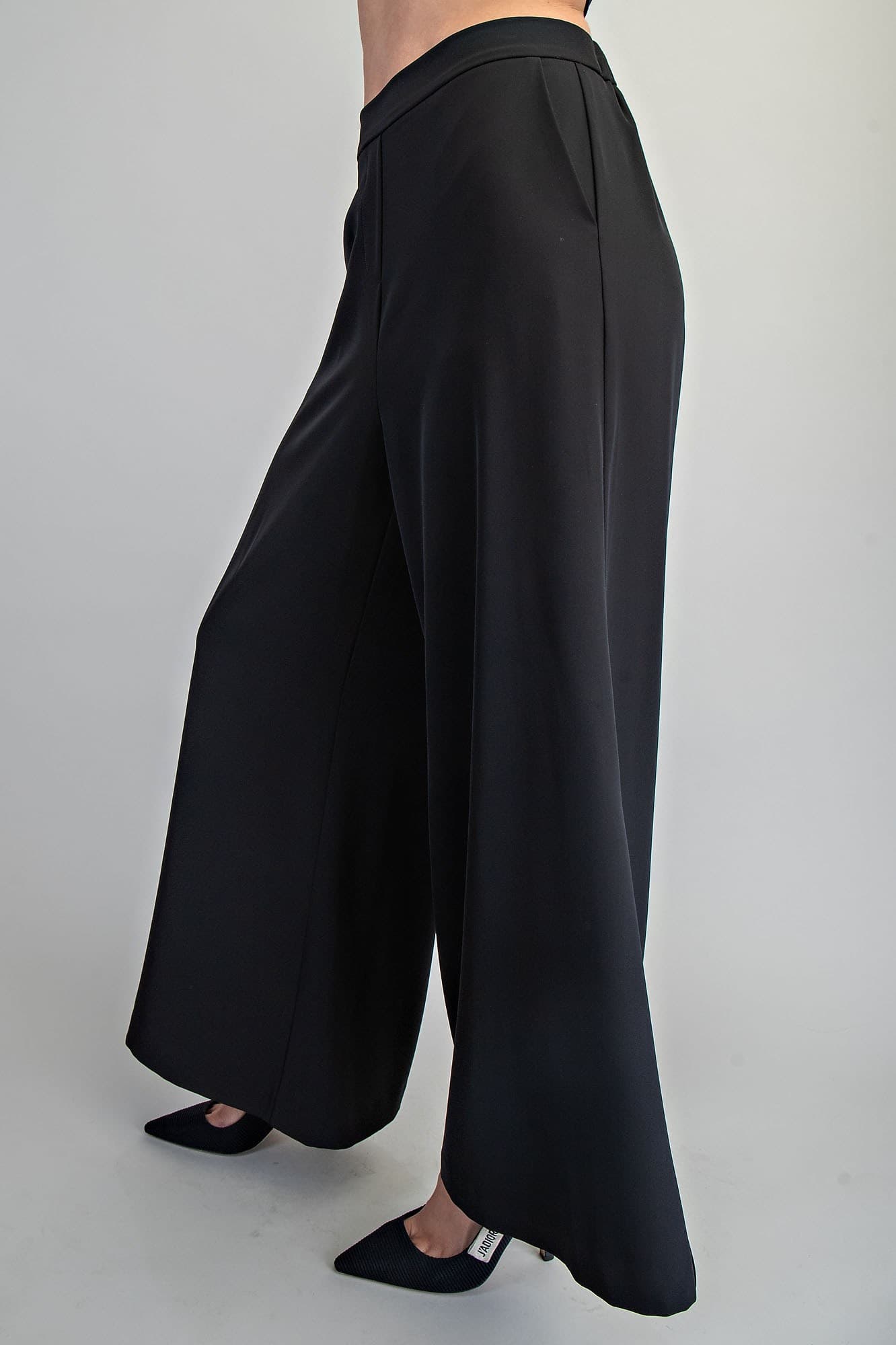 PK16252 - BLACK