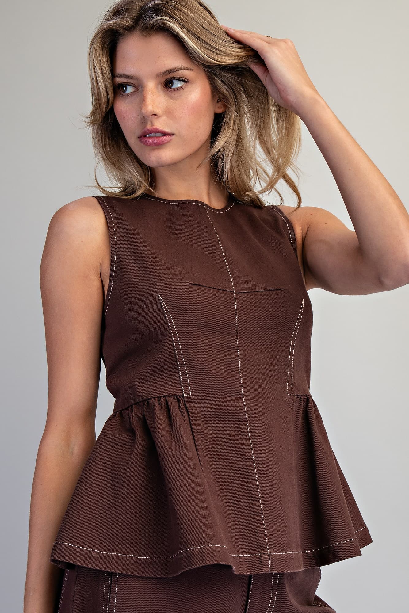 TK14937 - OAK BROWN