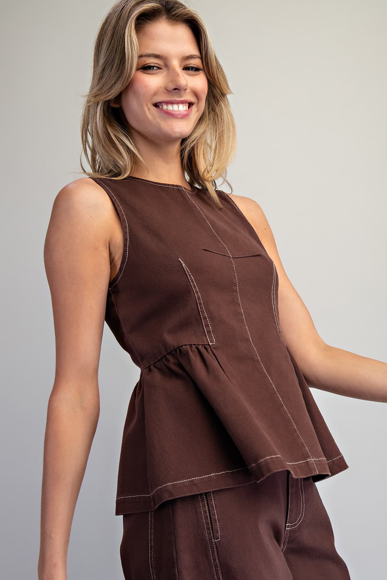 TK14937 - OAK BROWN