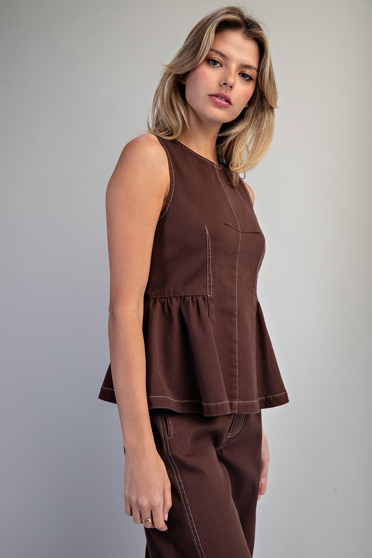 TK14937 - OAK BROWN