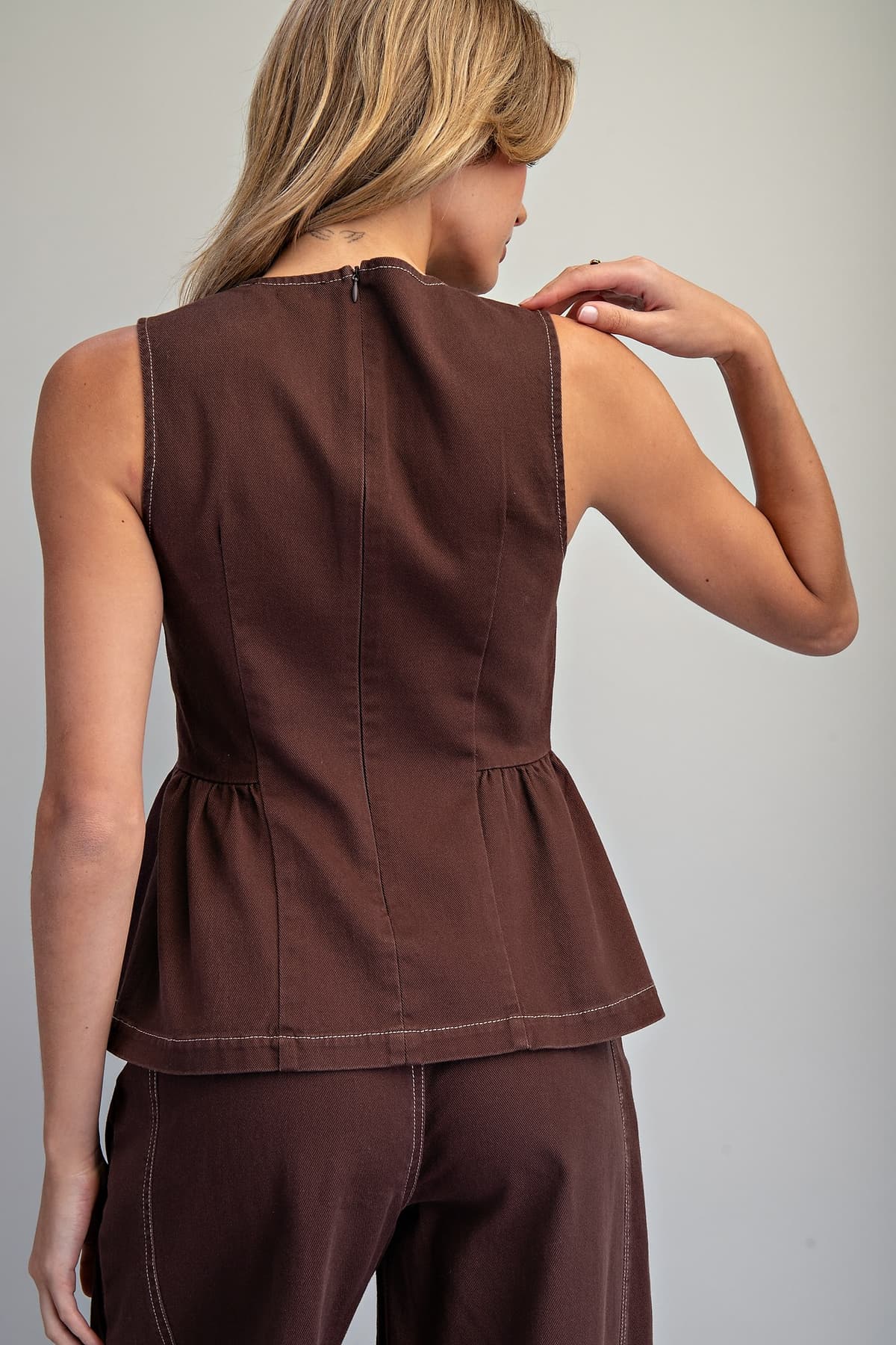 TK14937 - OAK BROWN