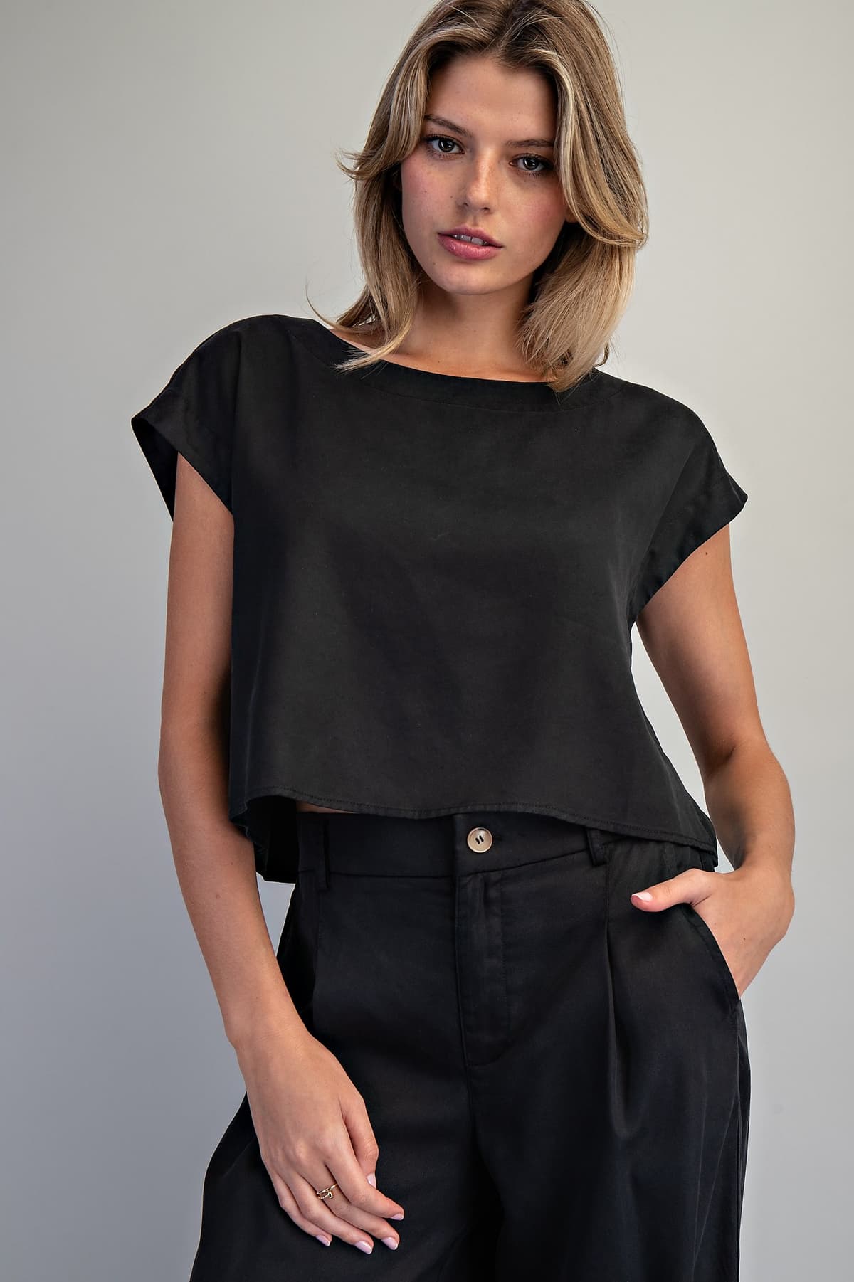 TK16063 - ASH BLACK