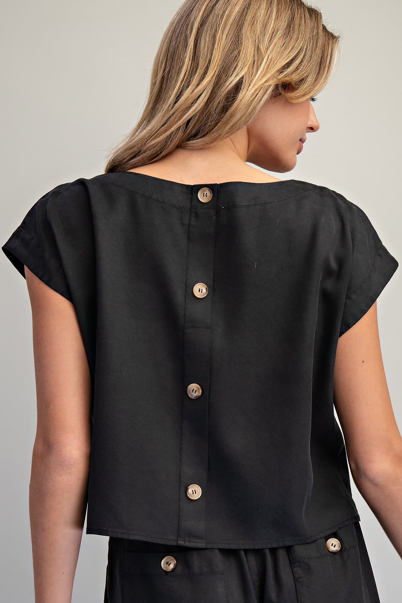 TK16063 - ASH BLACK