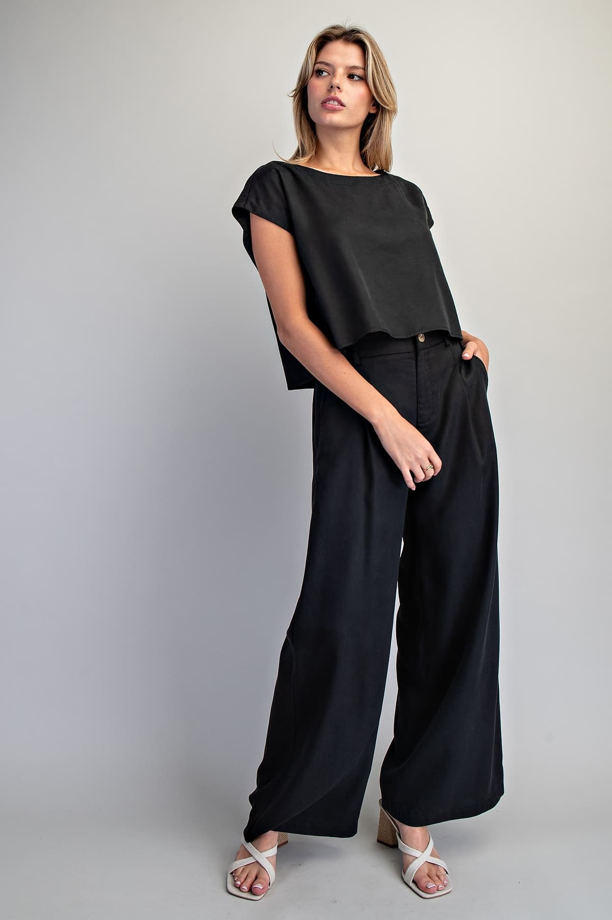 TK16063 - ASH BLACK