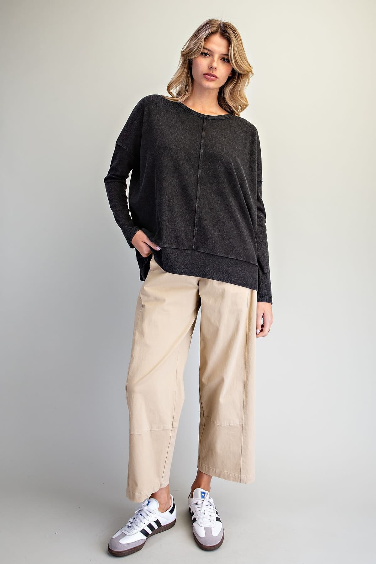TK16056 - ASH BLACK