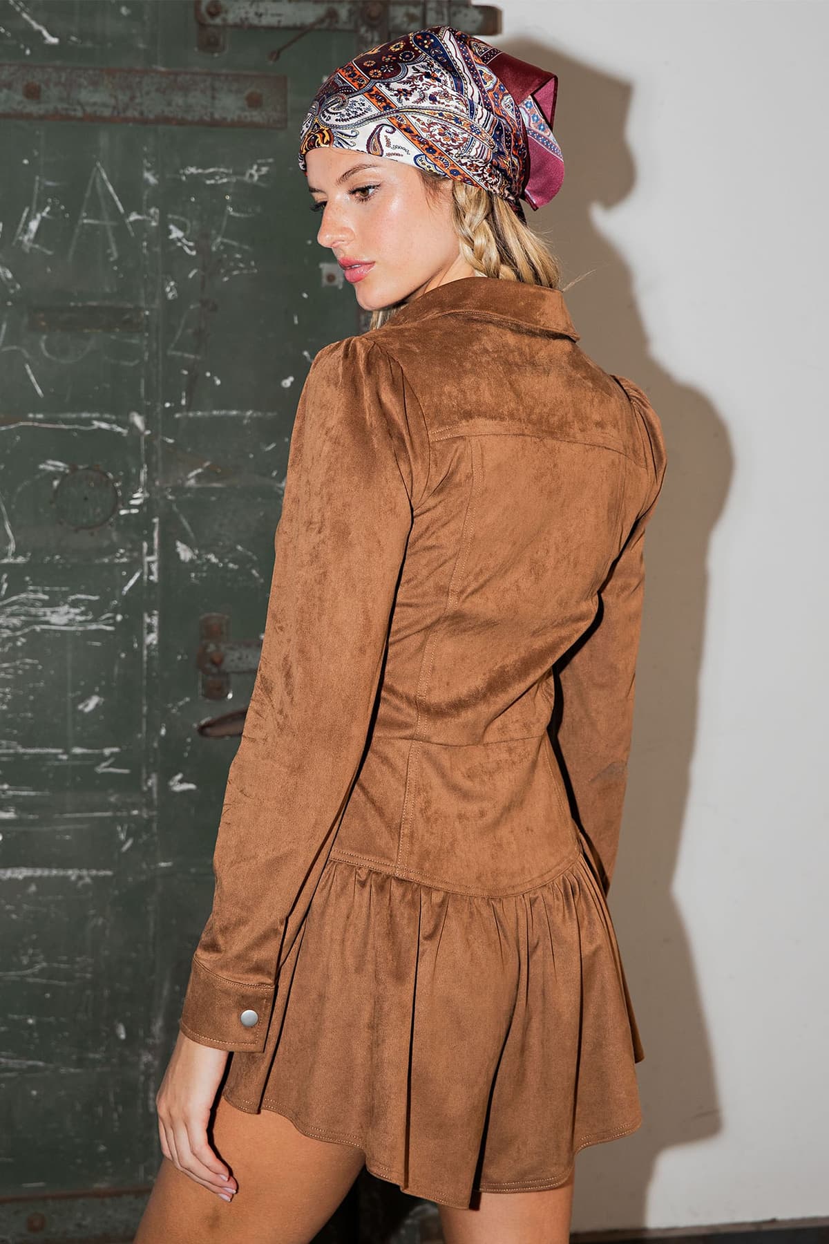 BK16154 - CAMEL