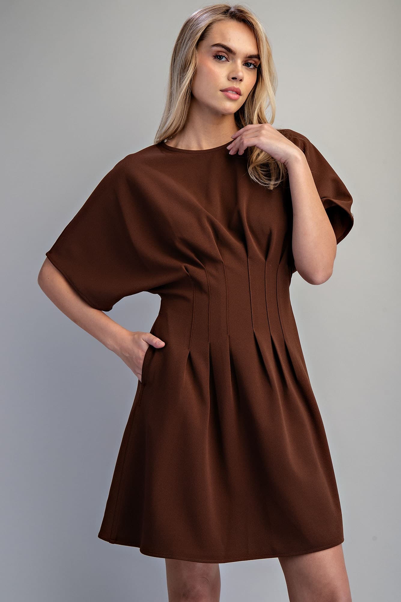 DH15830 - BROWN