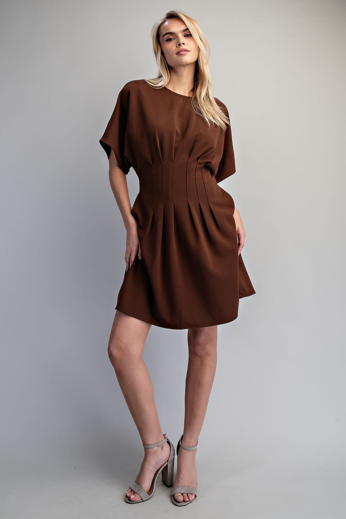DH15830 - BROWN
