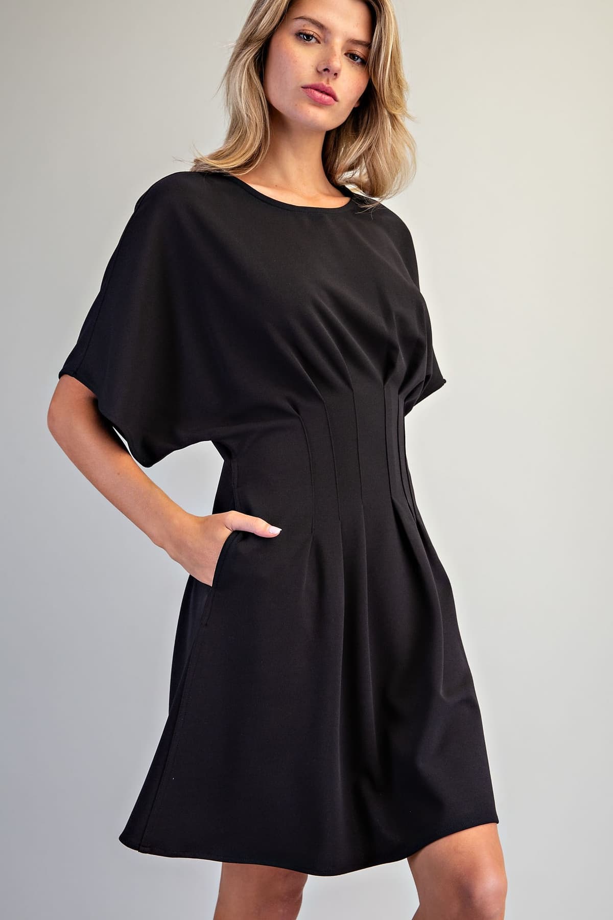 DH15830 - BLACK