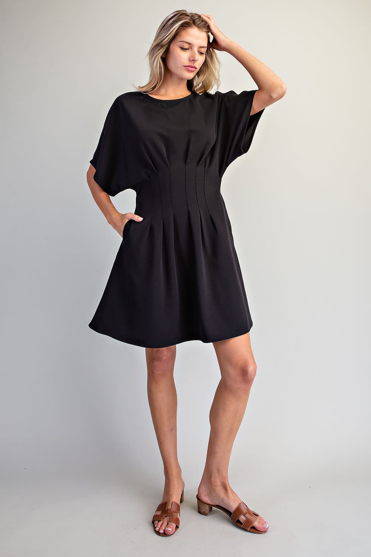 DH15830 - BLACK