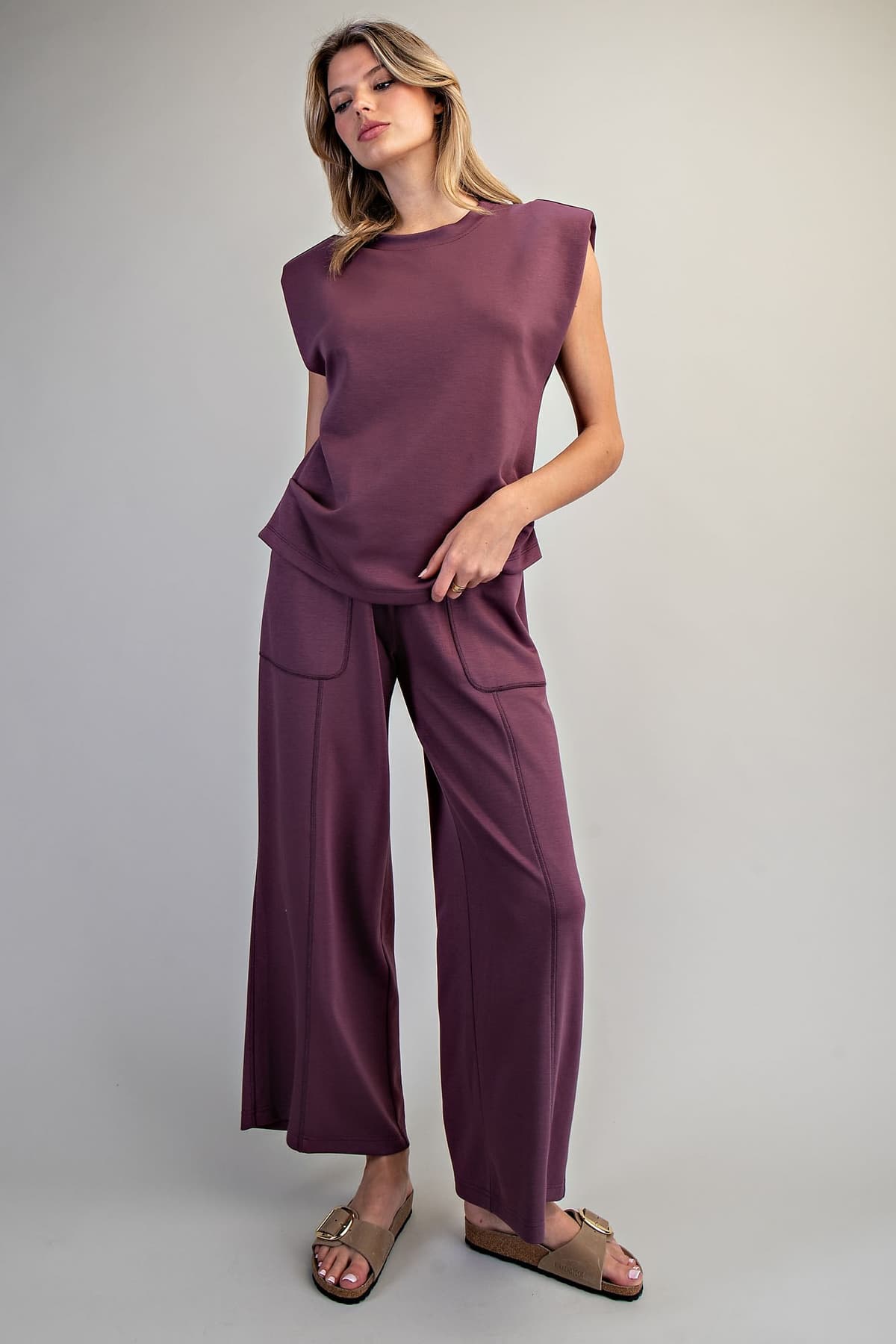 TK16121 - DEEP FIG