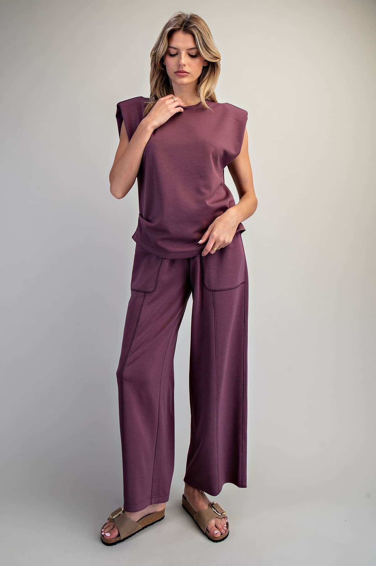 TK16121 - DEEP FIG