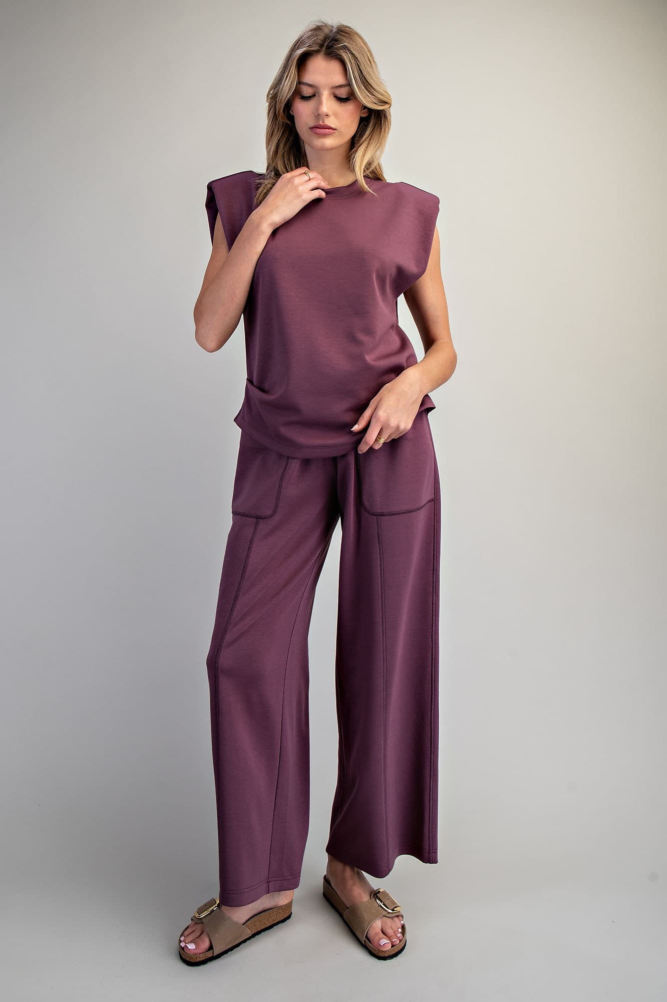 TK16121 - DEEP FIG
