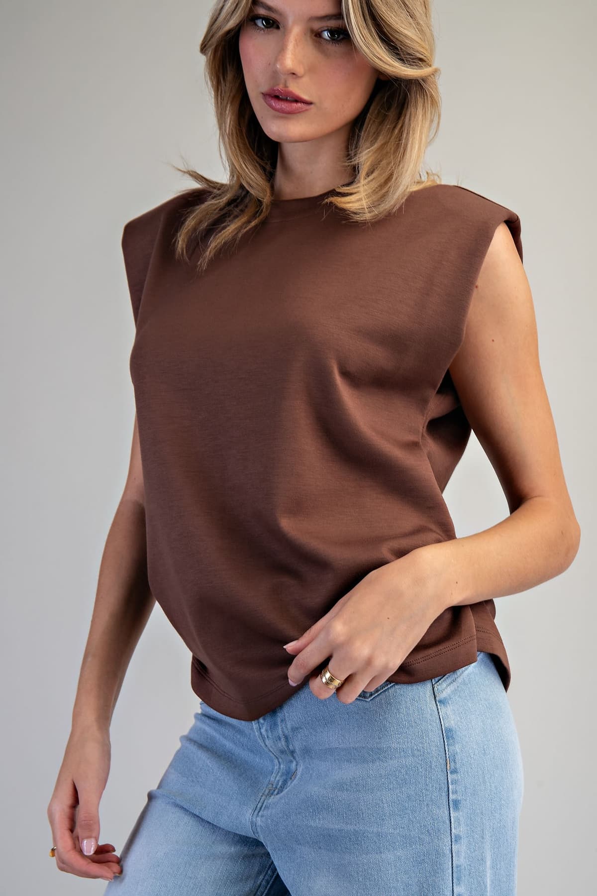TK16121 - BROWN