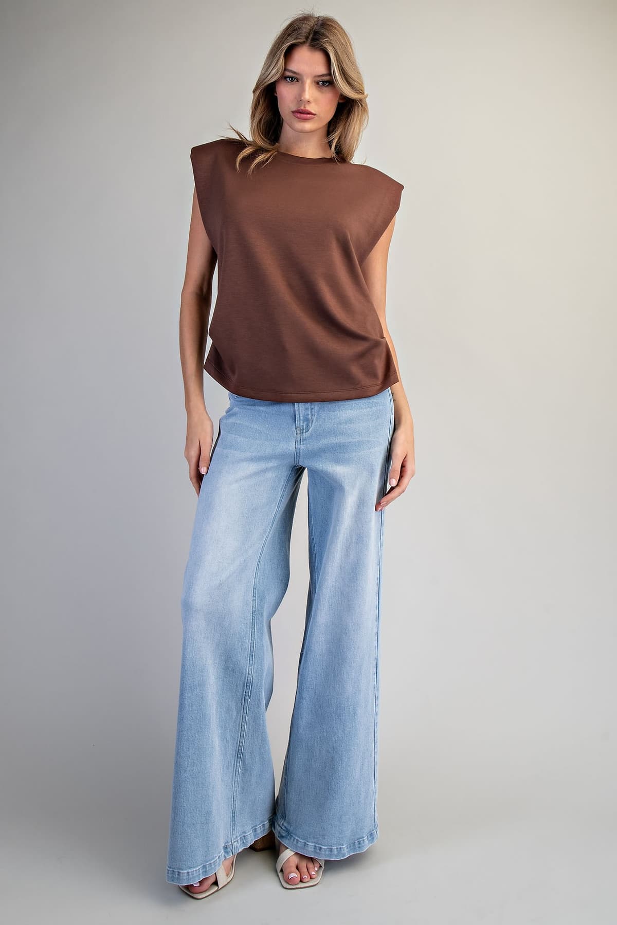 TK16121 - BROWN