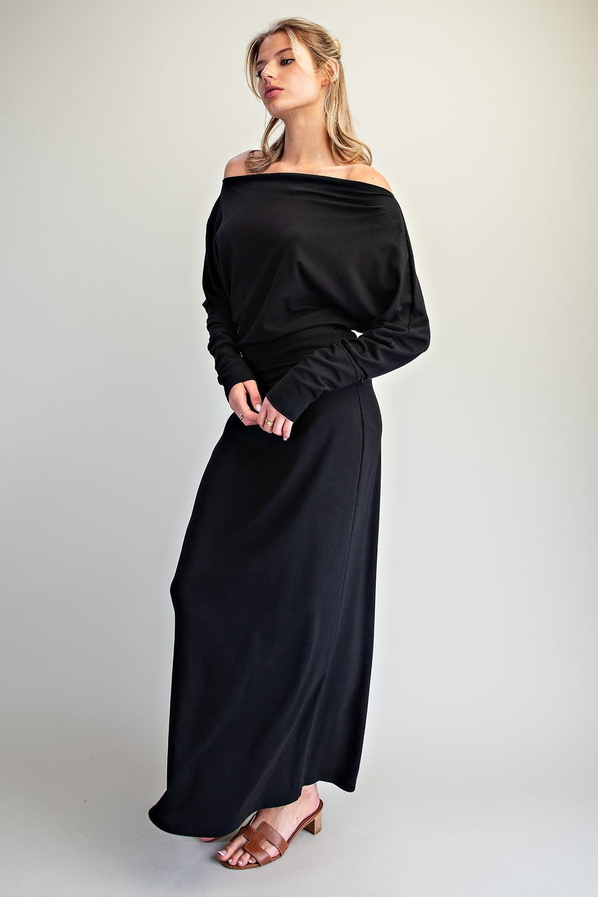 TK16250 - BLACK