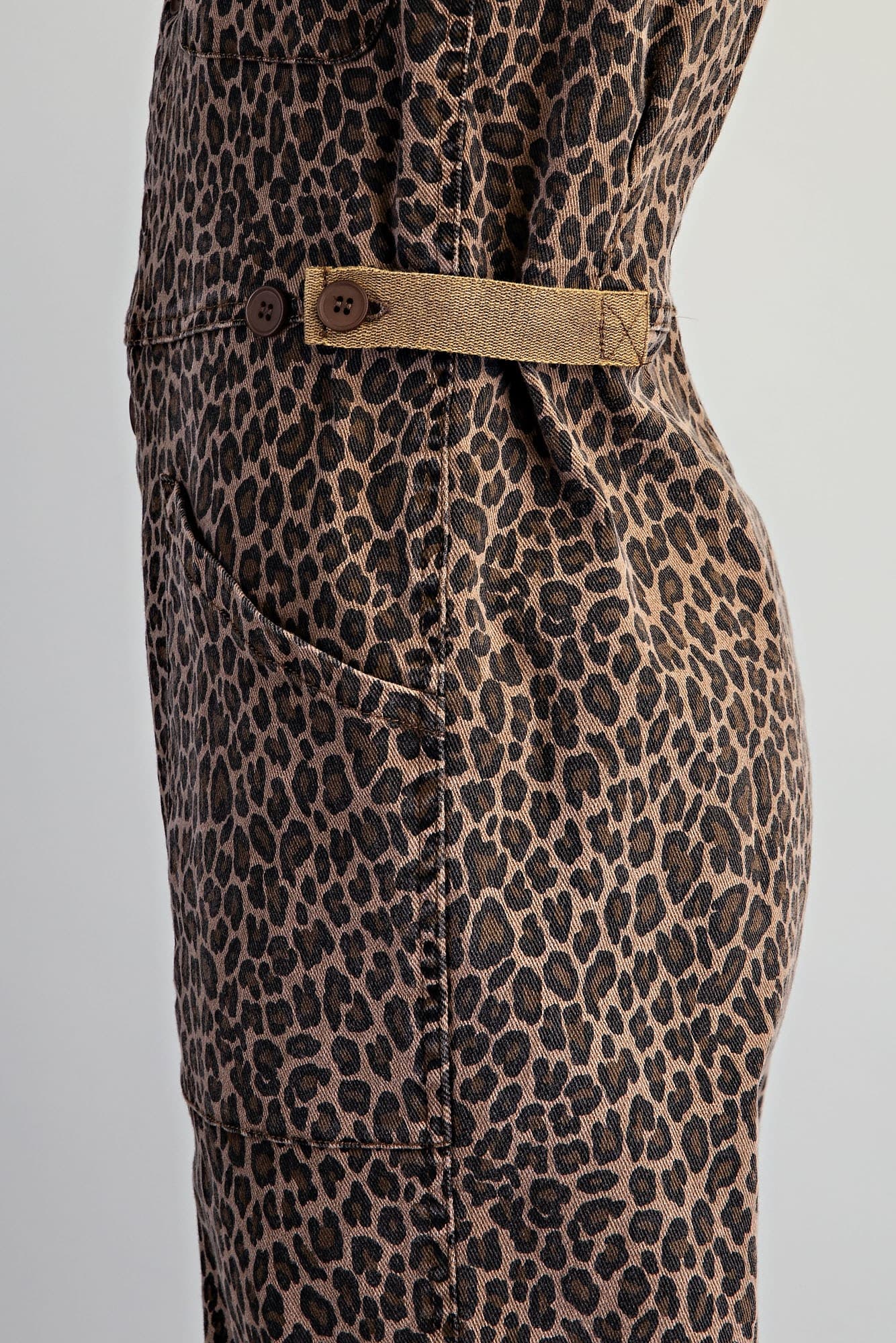 BK16150 - LEOPARD