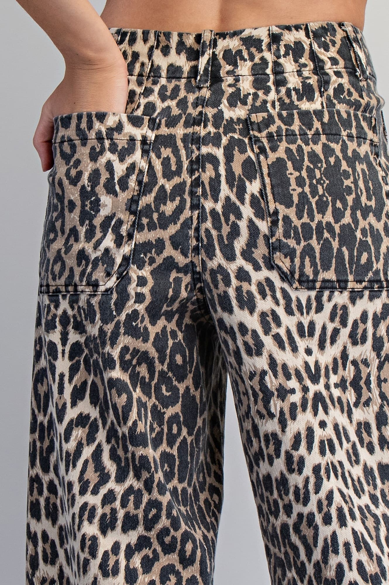 PK16401 - LEOPARD