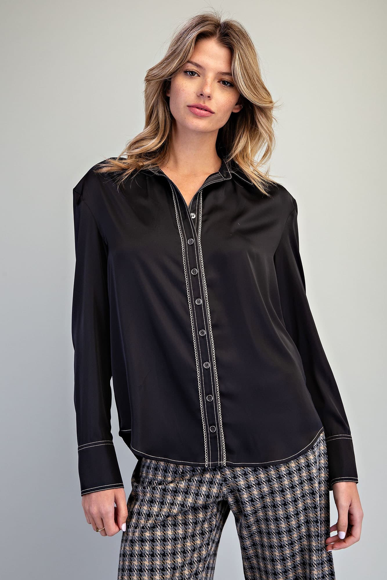 TH15839 - BLACK