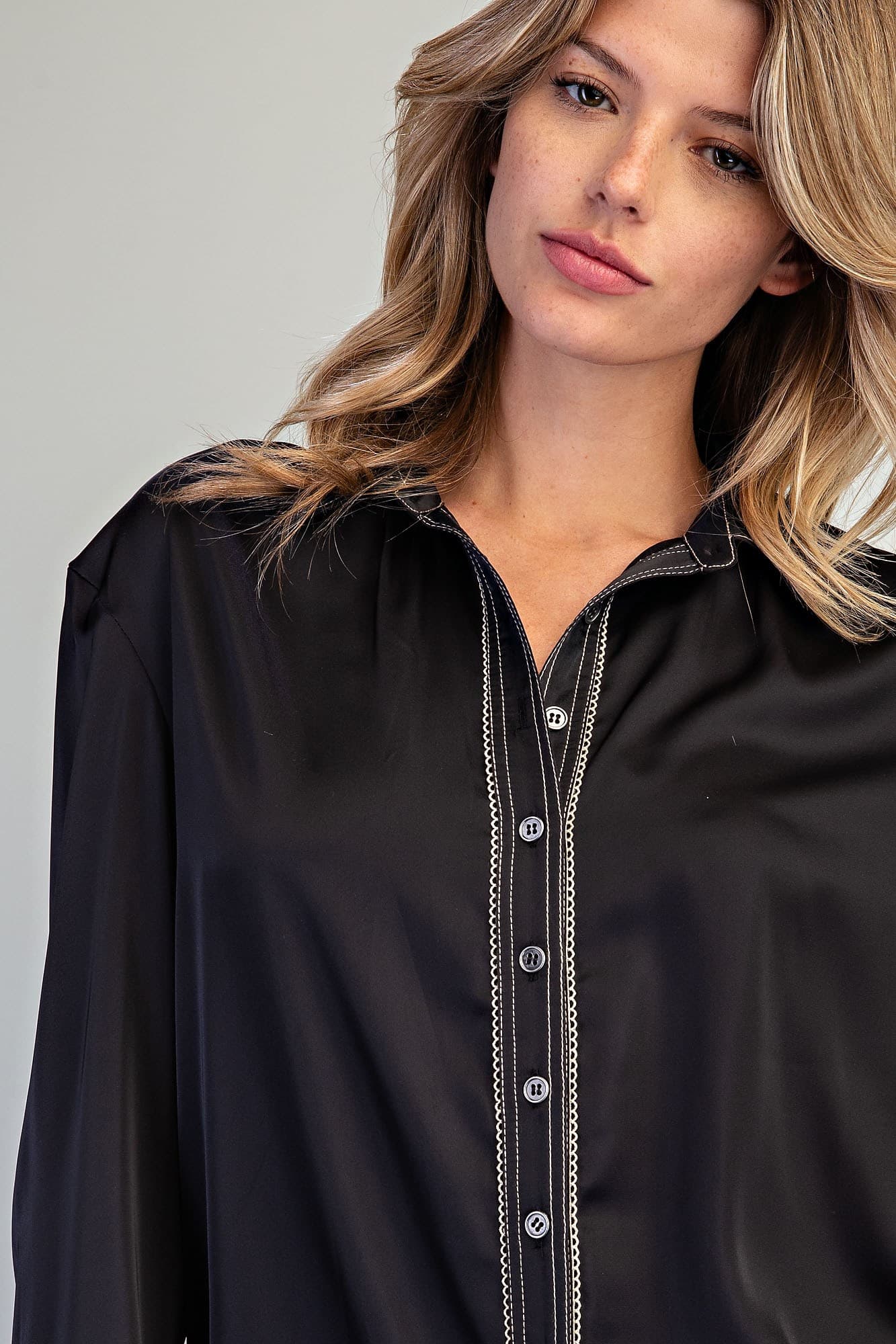 TH15839 - BLACK