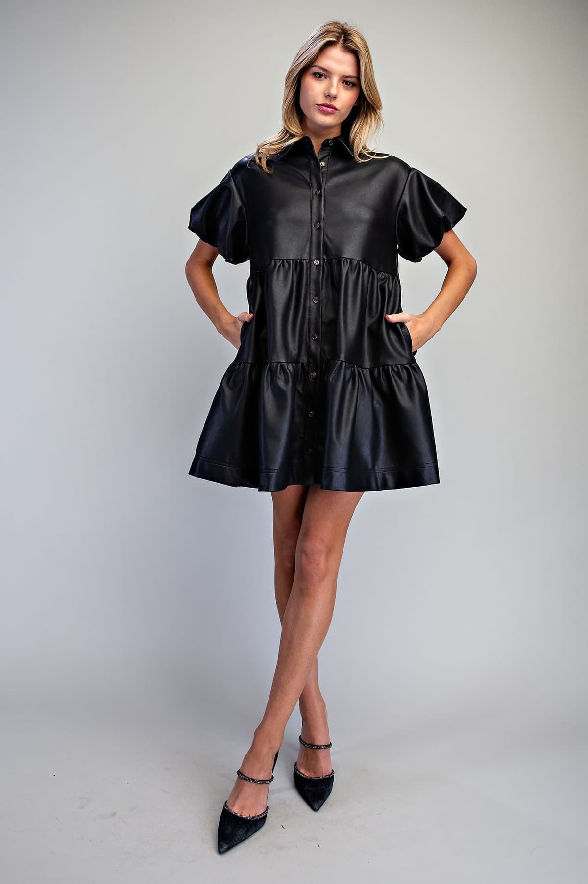 DK16068 - BLACK
