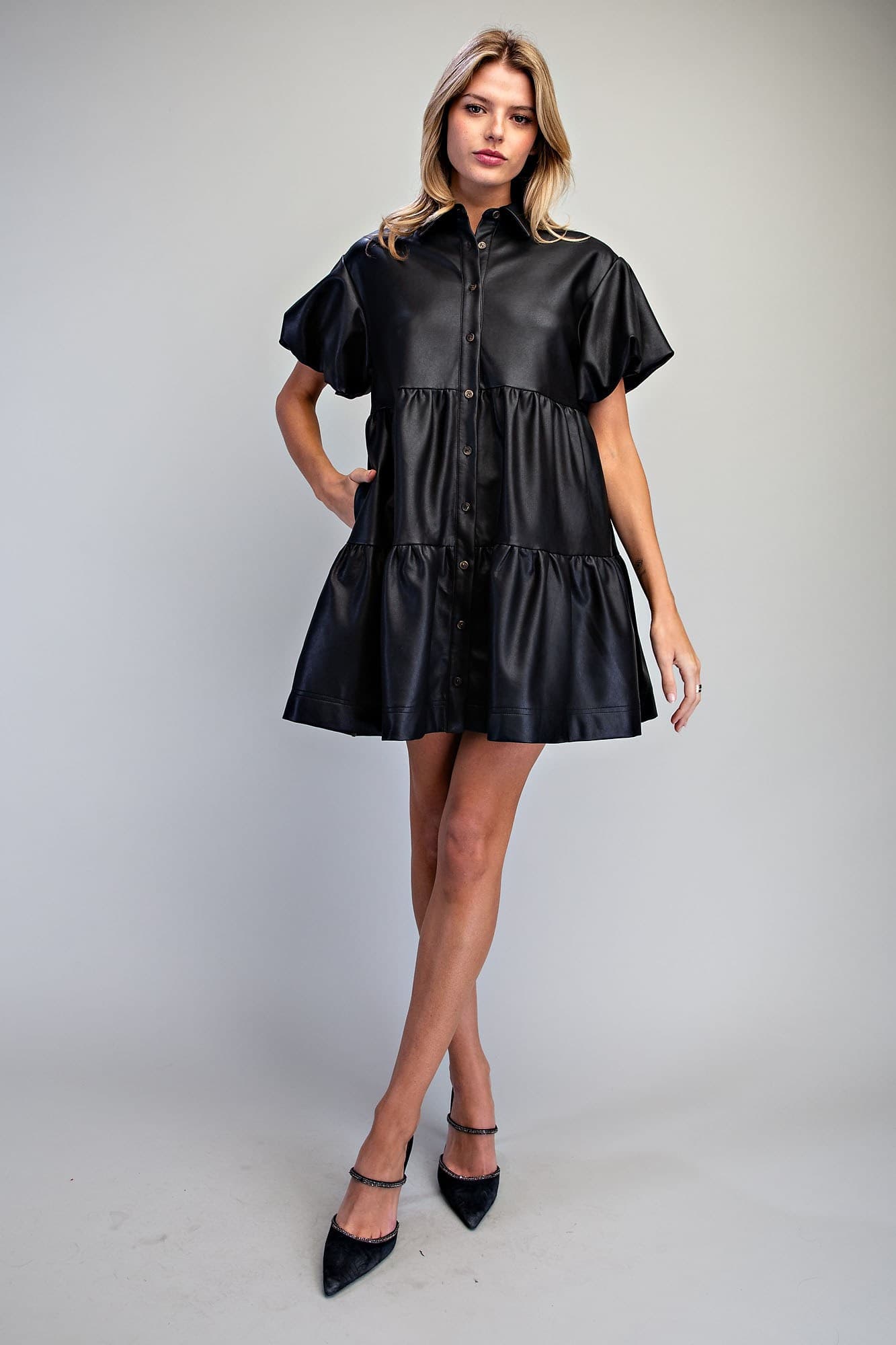 DK16068 - BLACK