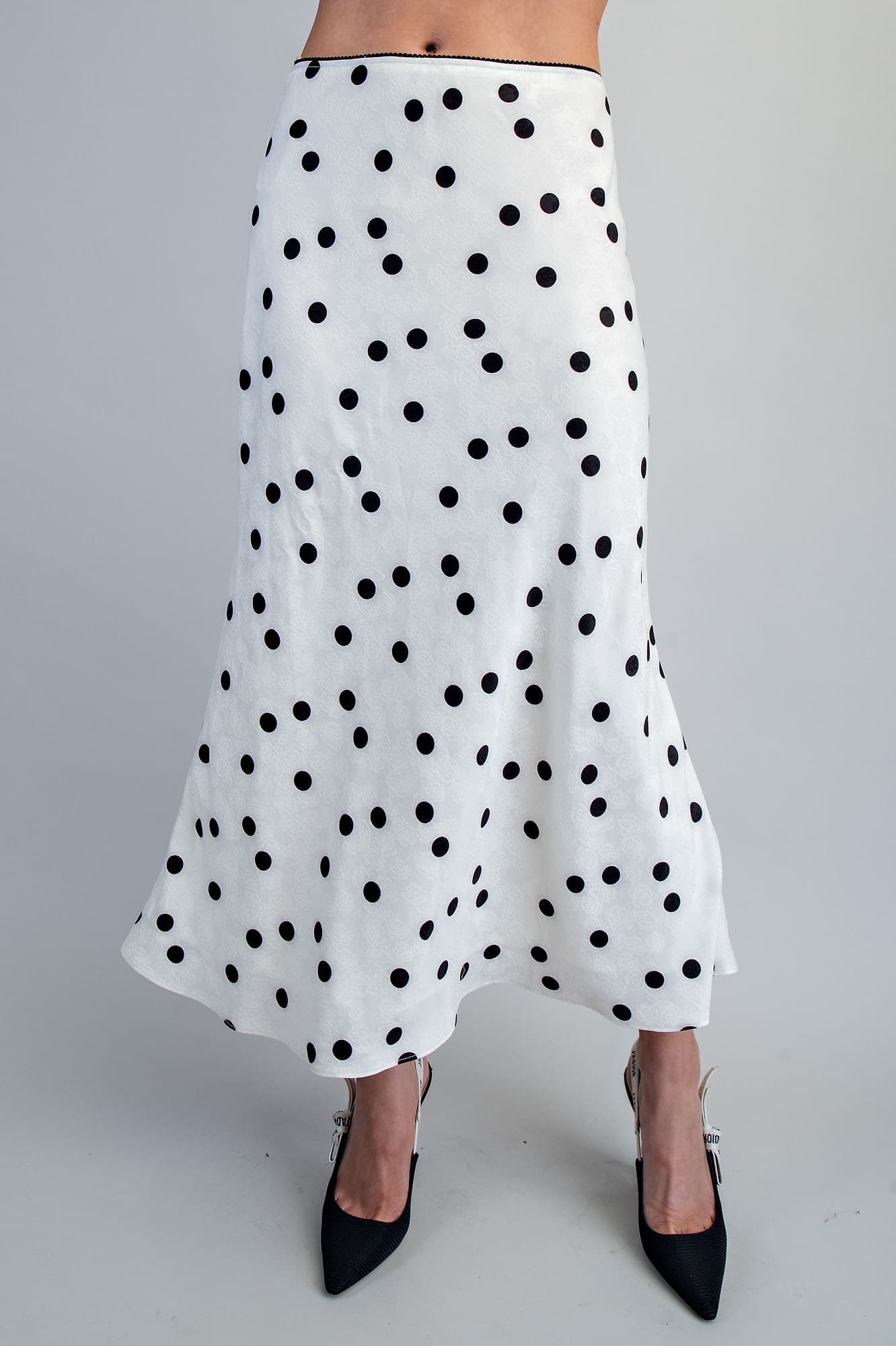SHS15858 - CREAM