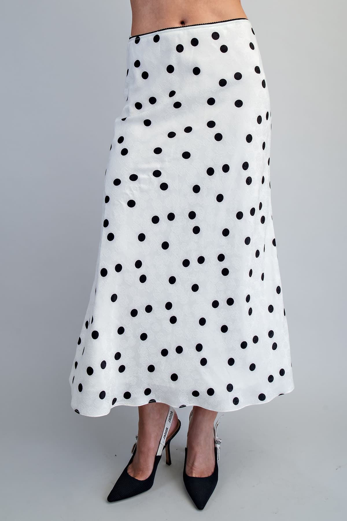 SHS15858 - CREAM