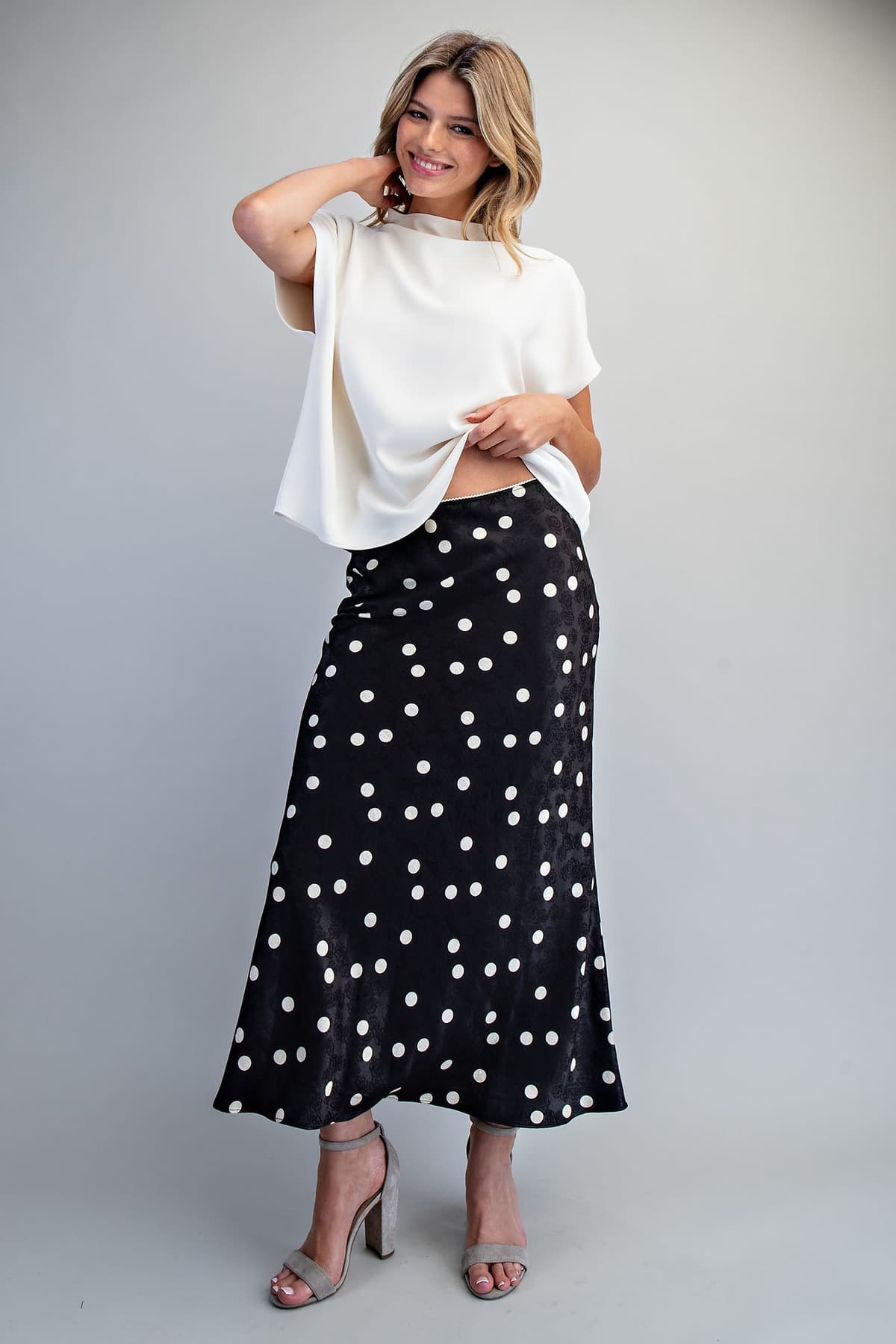 SHS15858 - BLACK