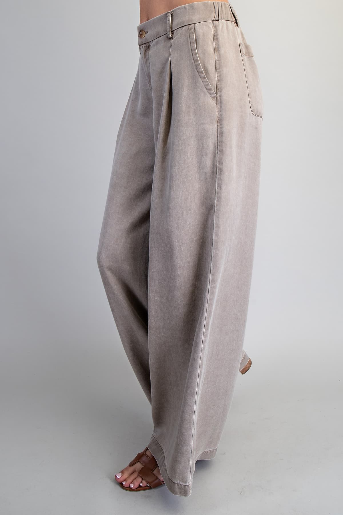 PK16064 - HAZELNUT