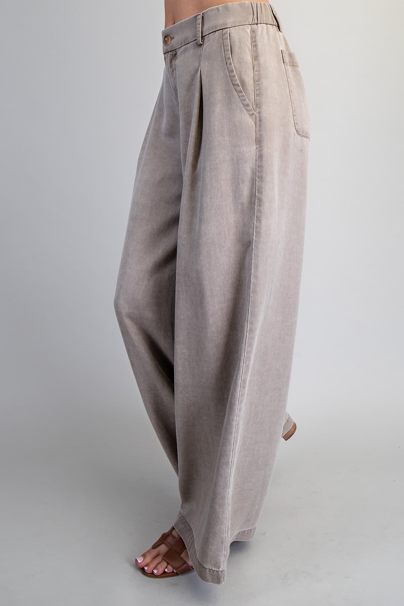 PK16064 - HAZELNUT