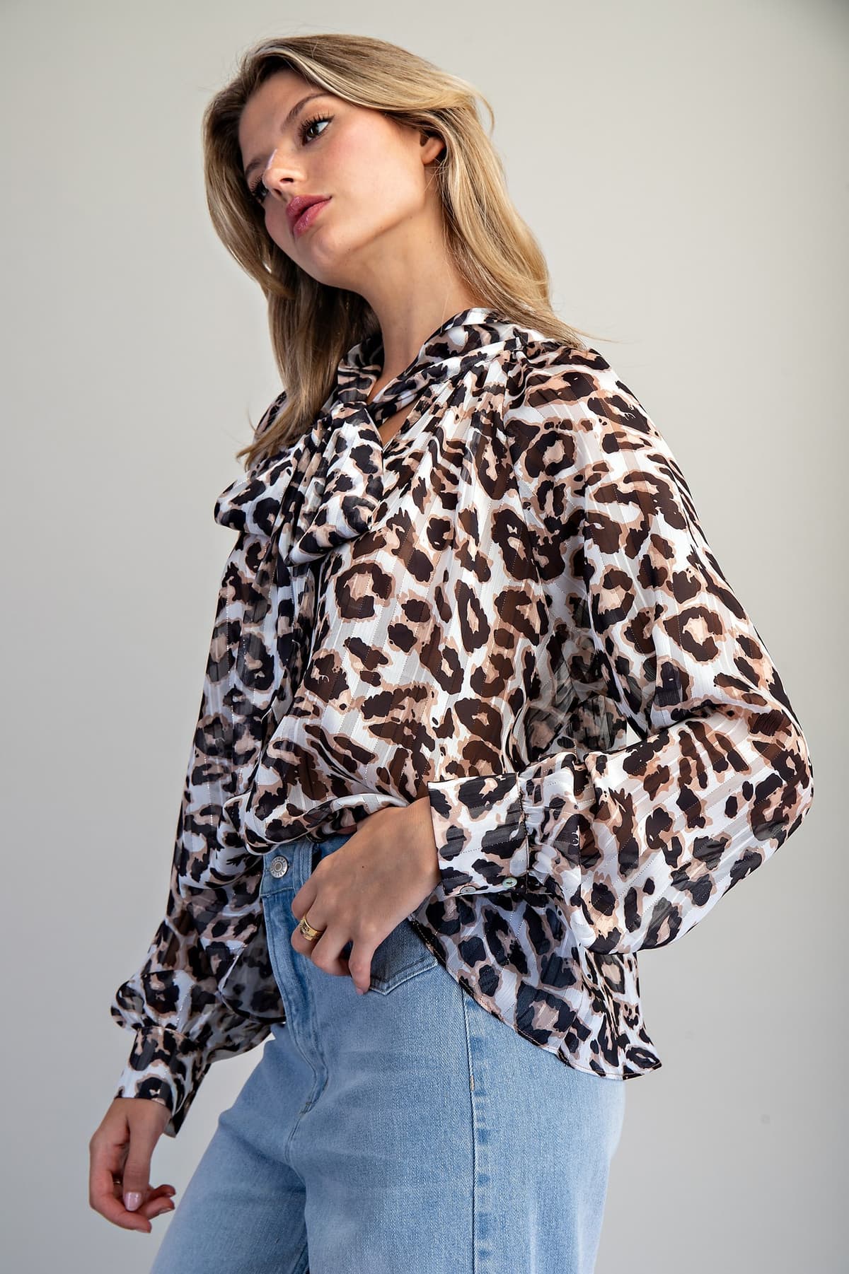 TK16287 - LEOPARD
