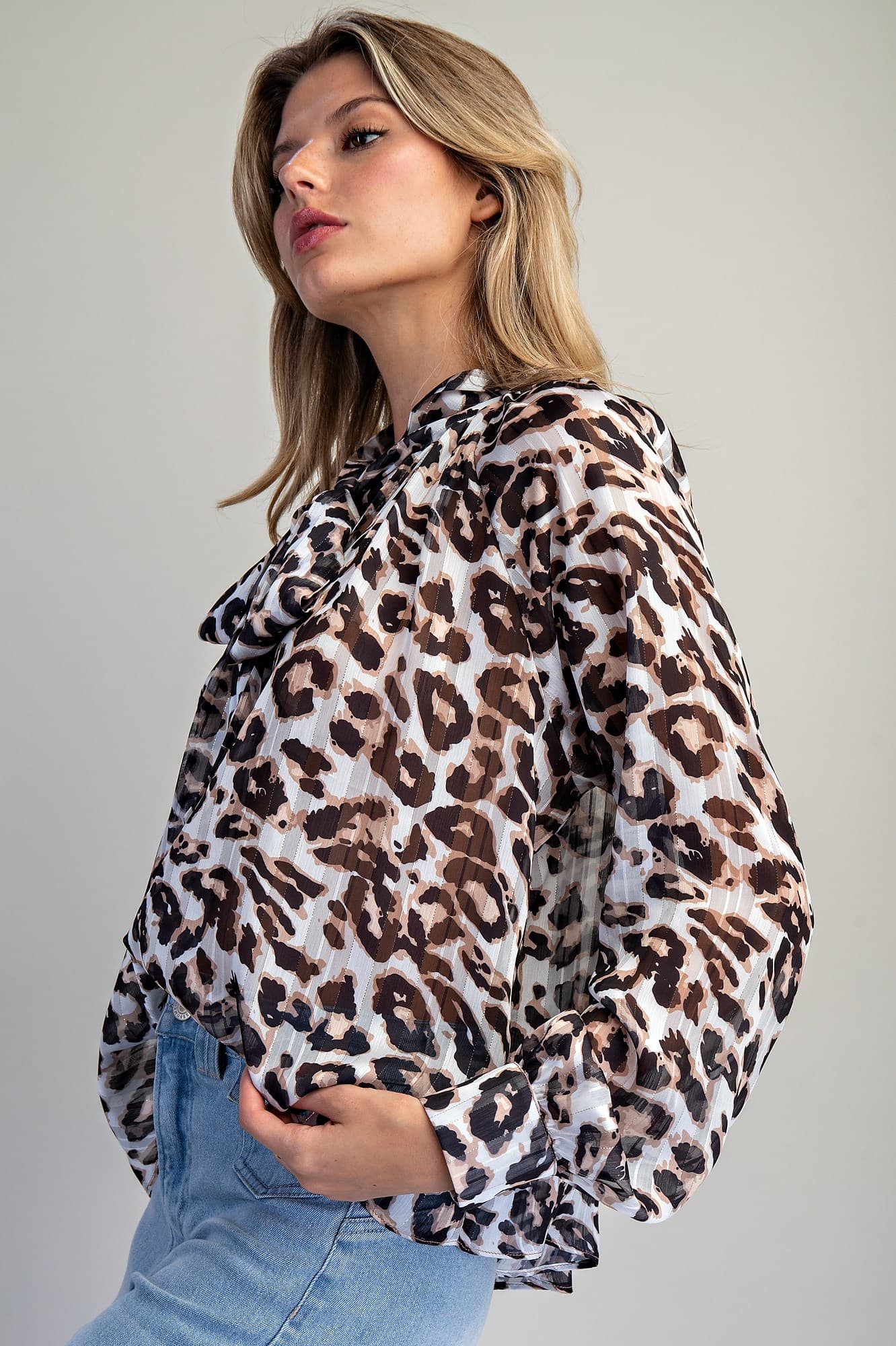 TK16287 - LEOPARD