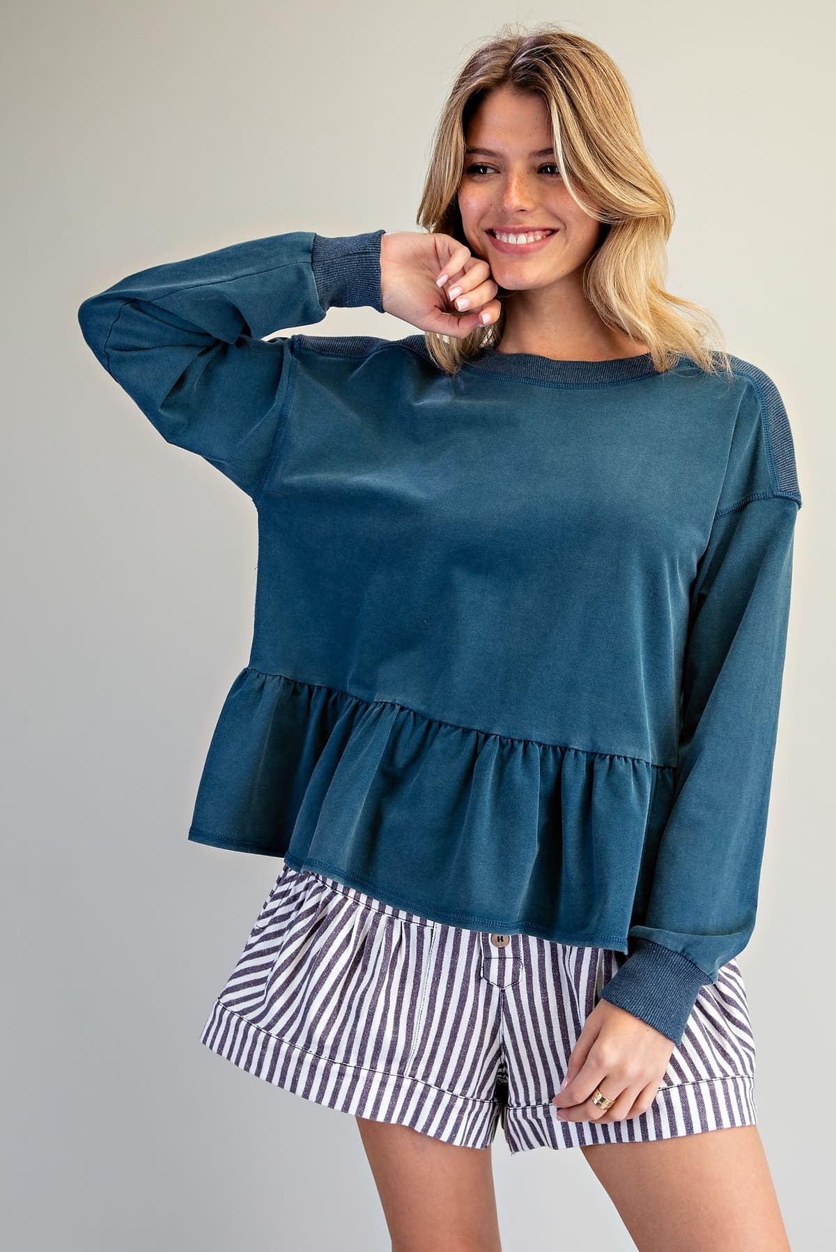 TH15856 - TEAL