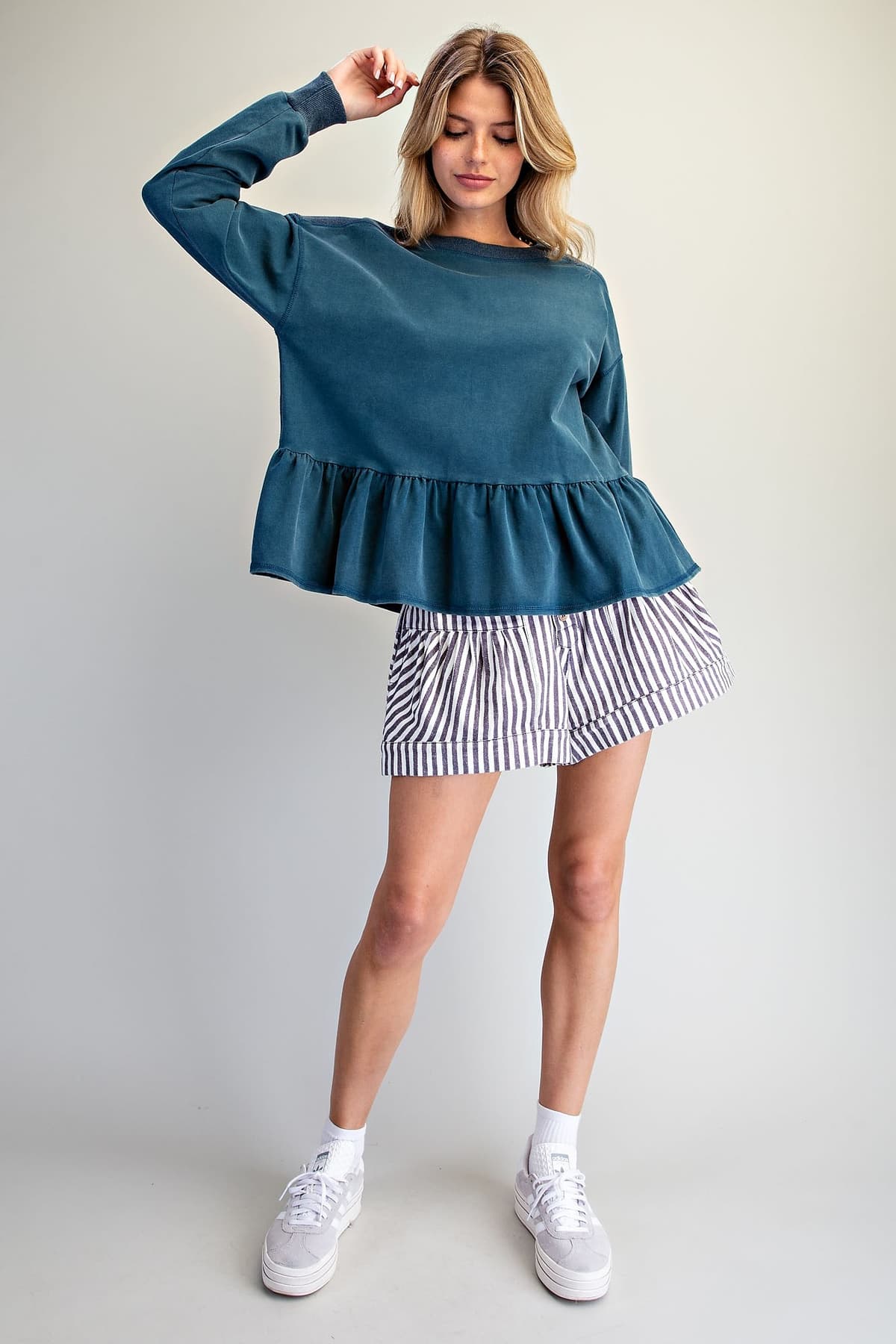 TH15856 - TEAL