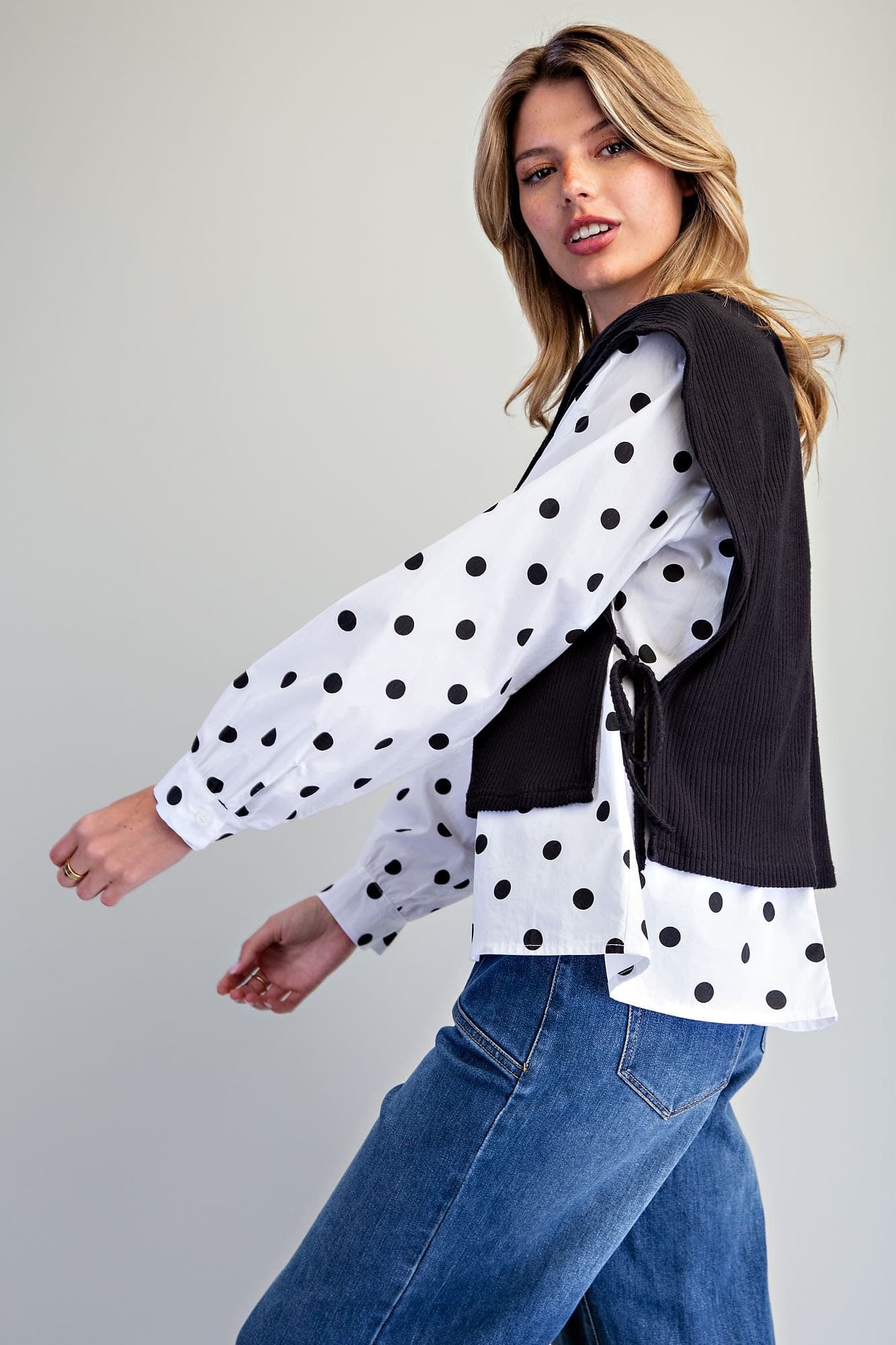 TH15757 - BLACK