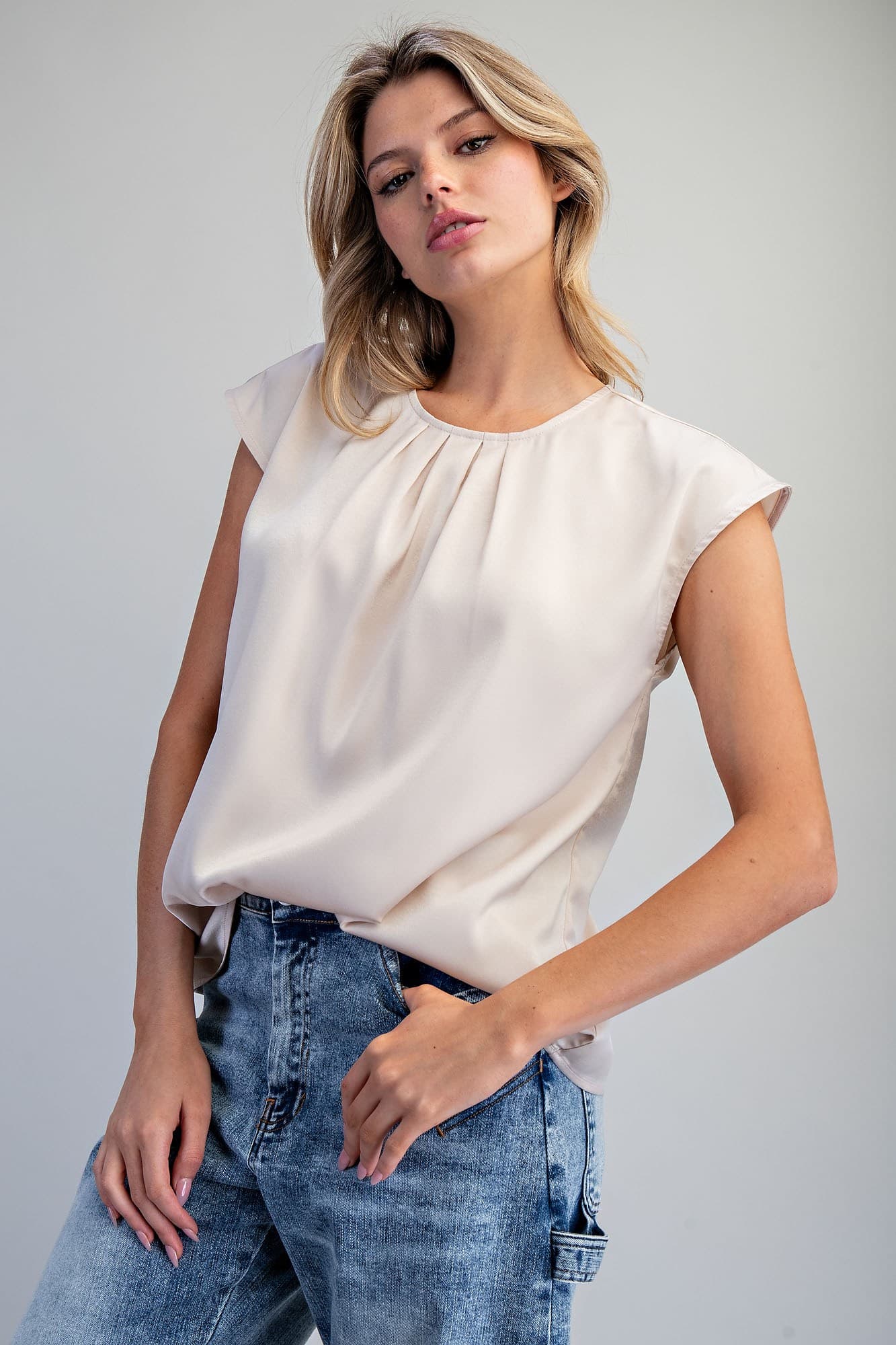 TK16393 - CHAMPAGNE
