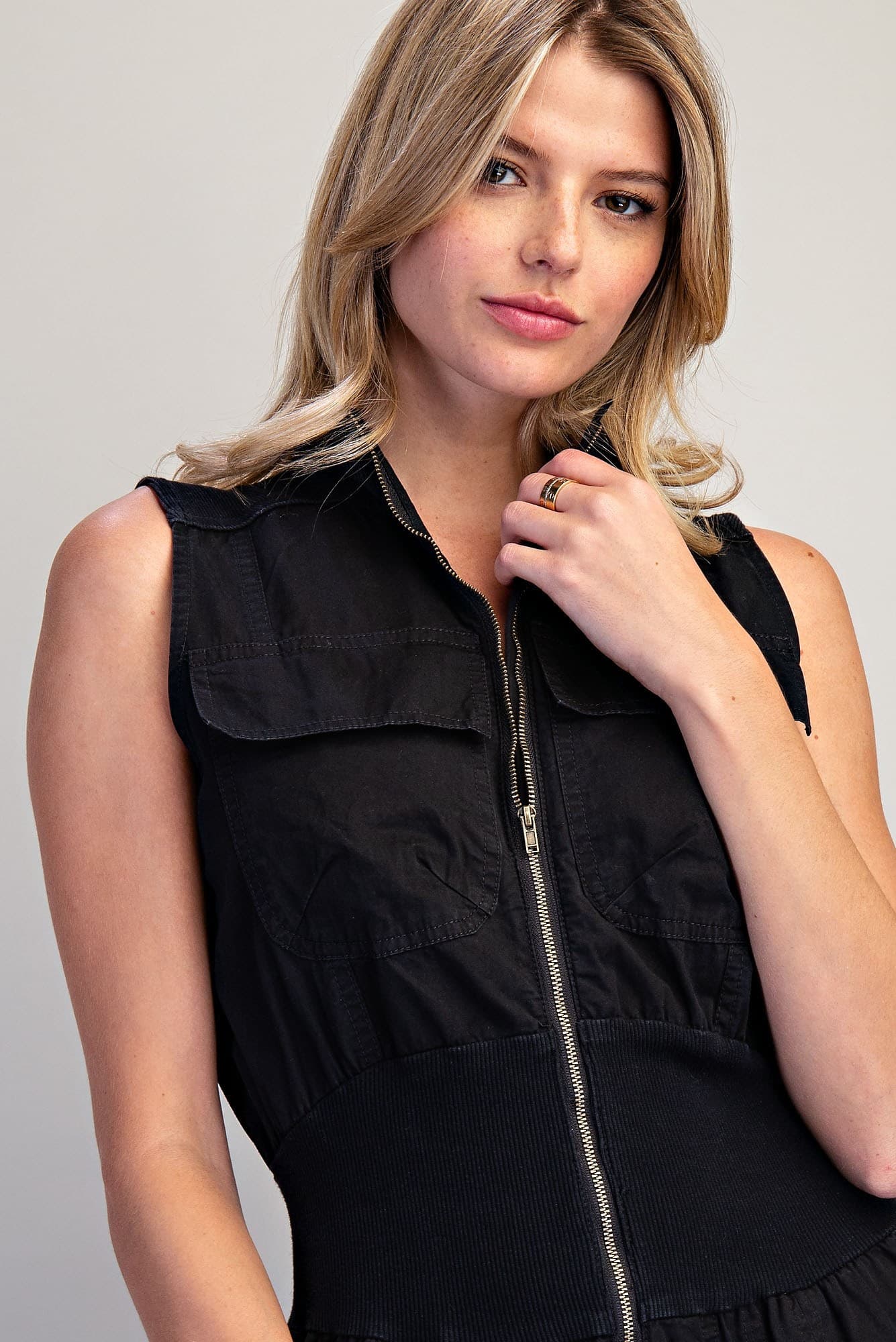 BK16144 - ASH BLACK