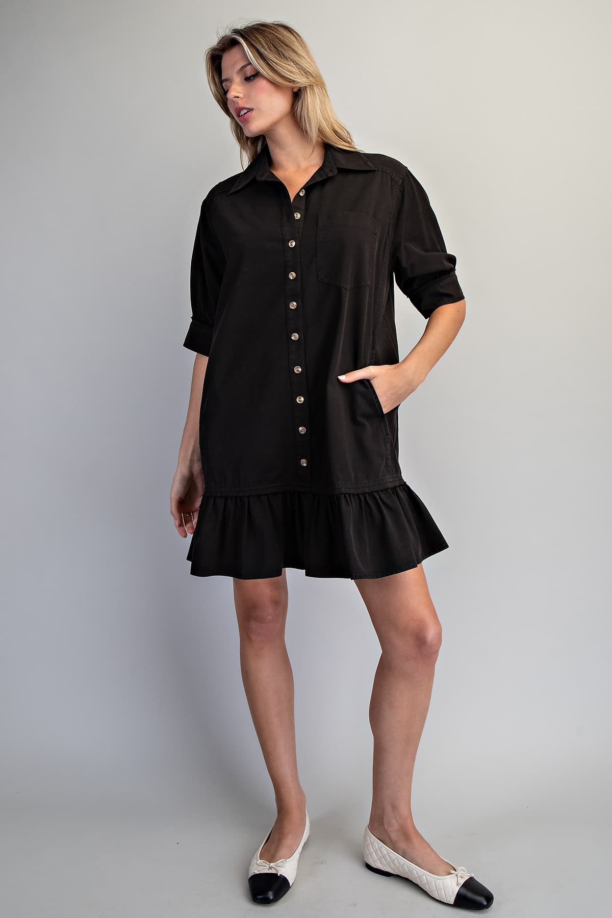 DH15980 - ASH BLACK