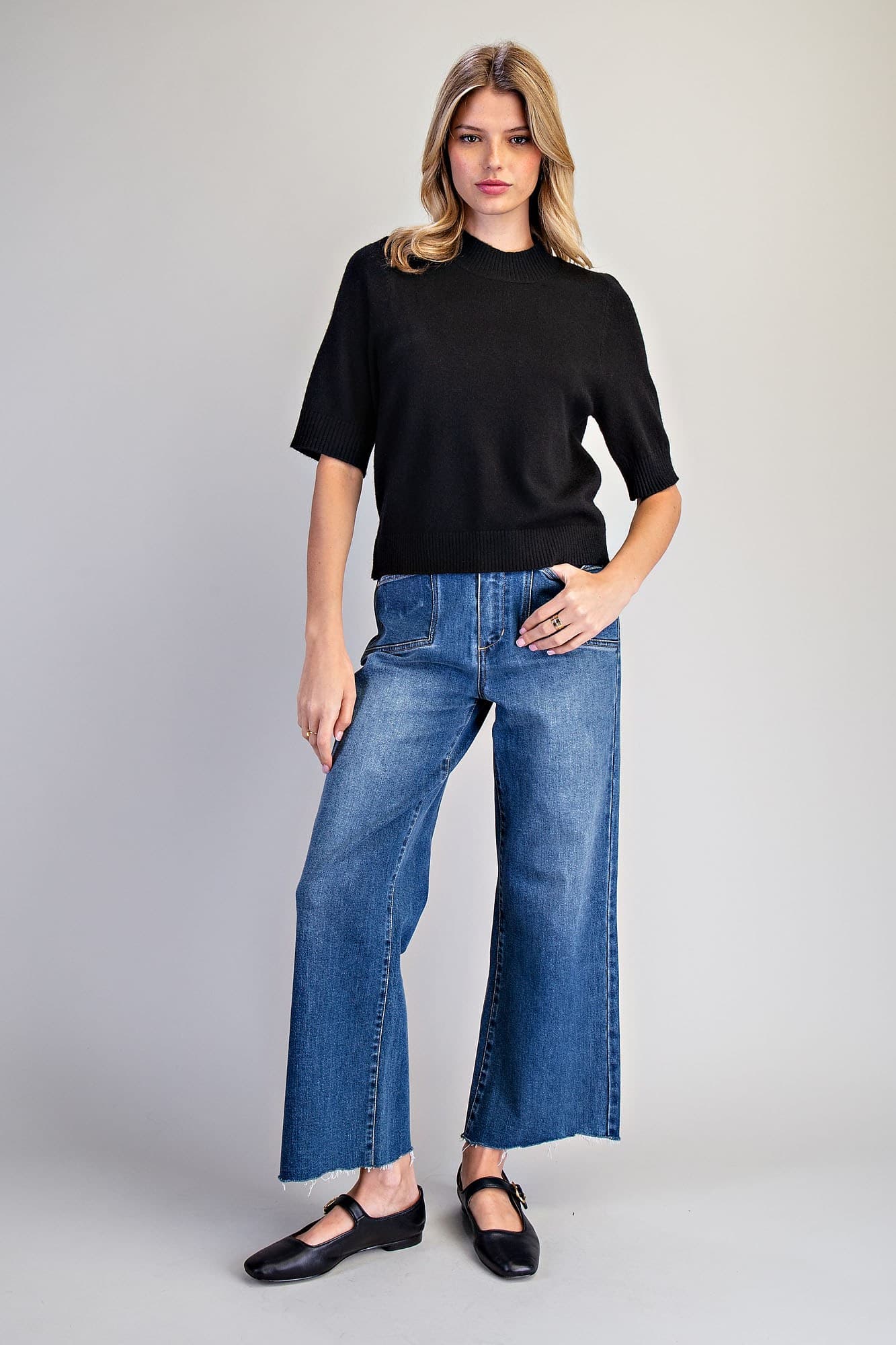 SK16227 - BLACK