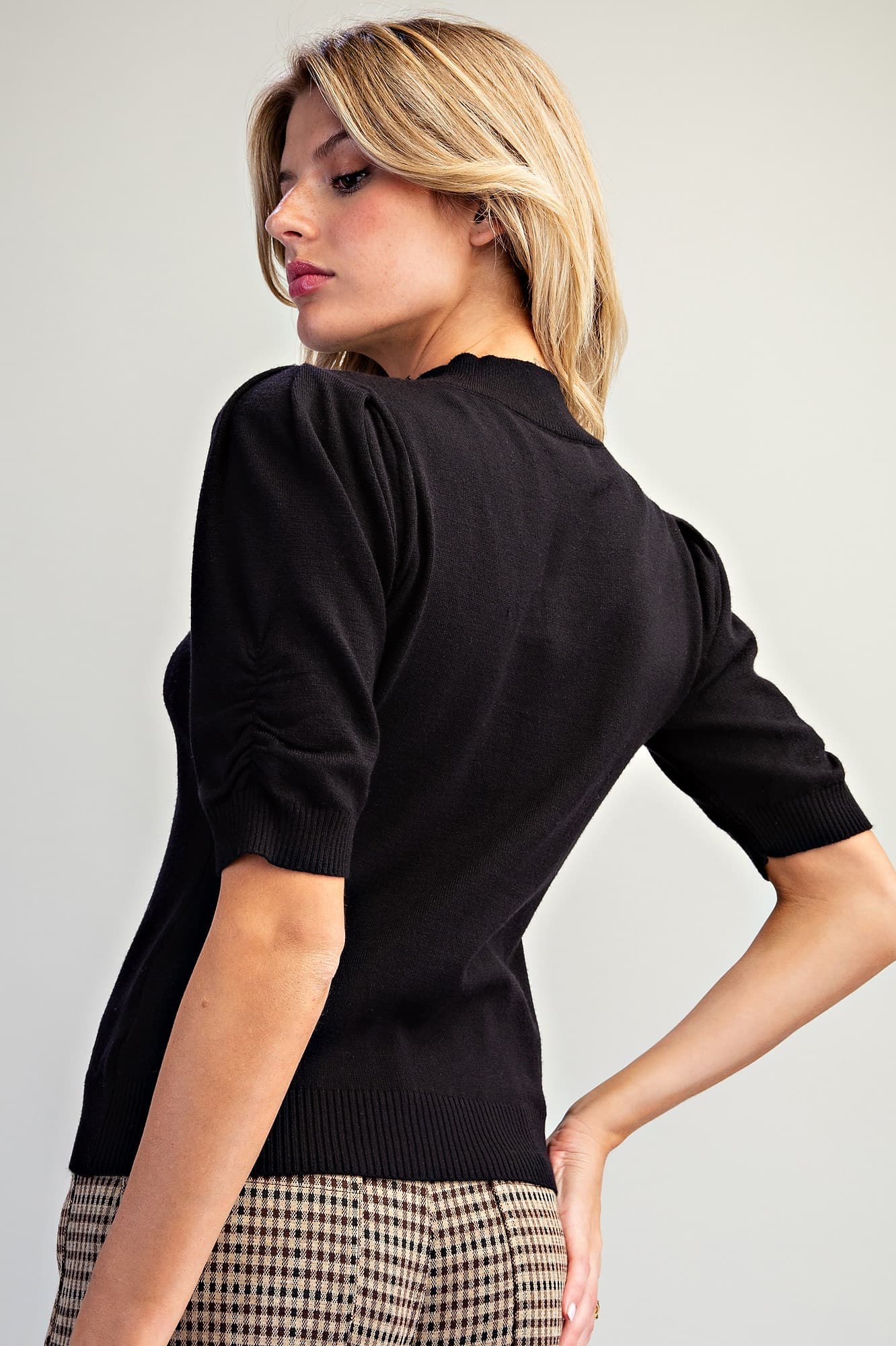 SK16112 - BLACK