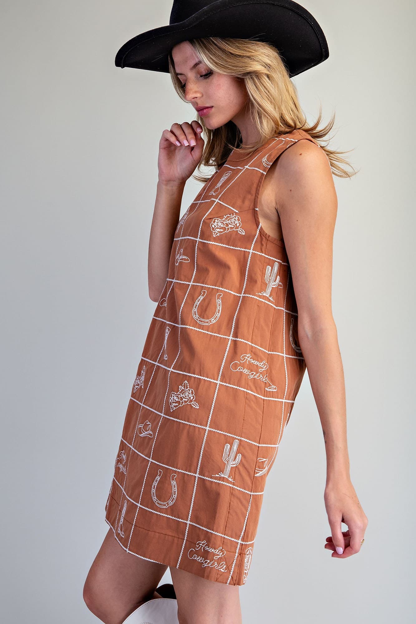 DH15780 - BROWN SUGAR
