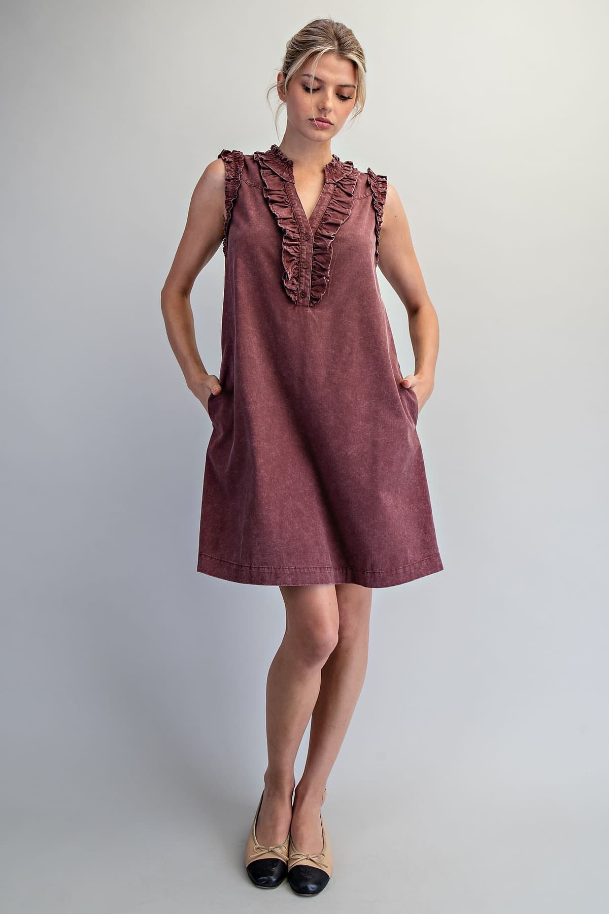 DK16418 - WINE