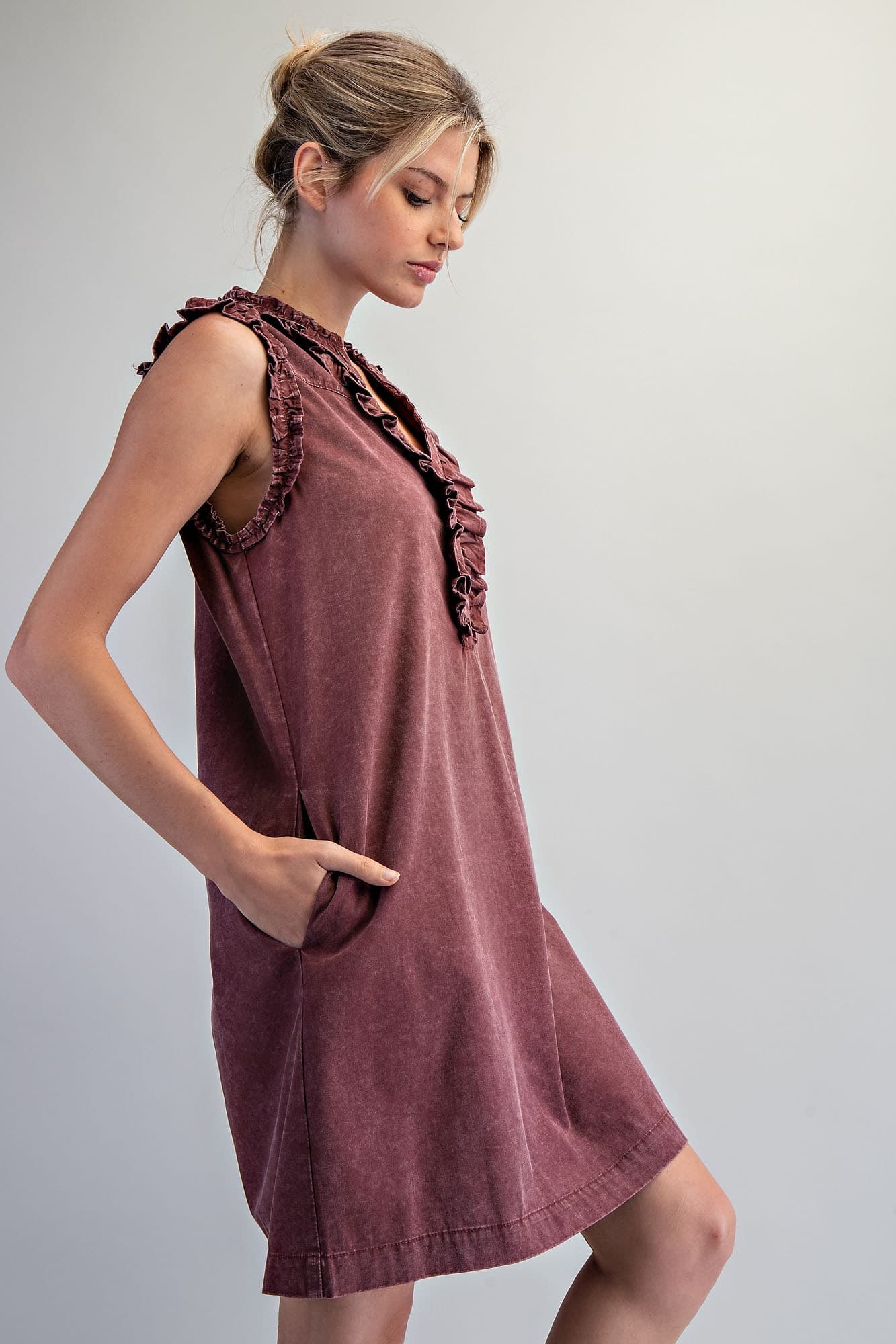 DK16418 - WINE
