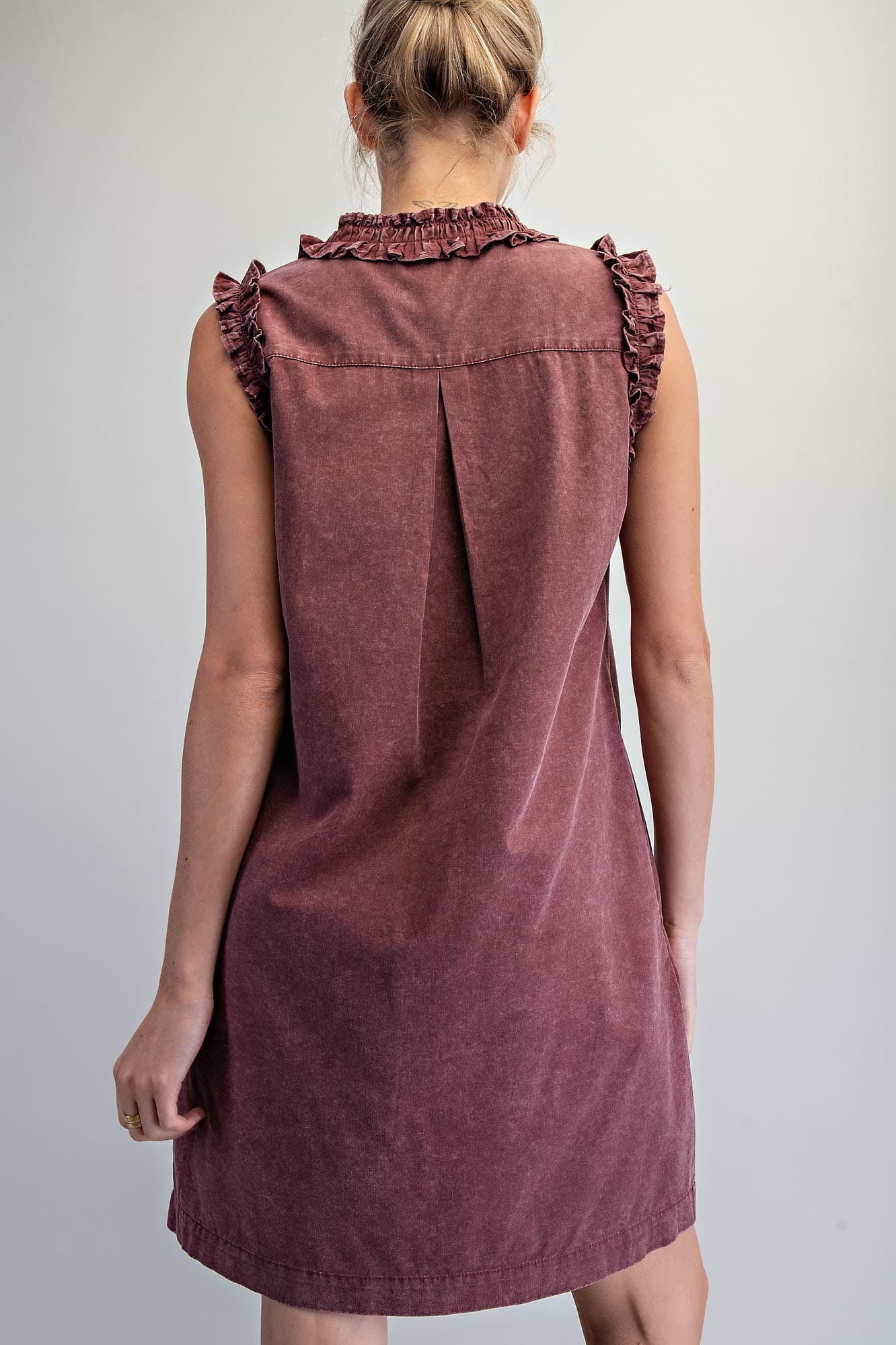 DK16418 - WINE
