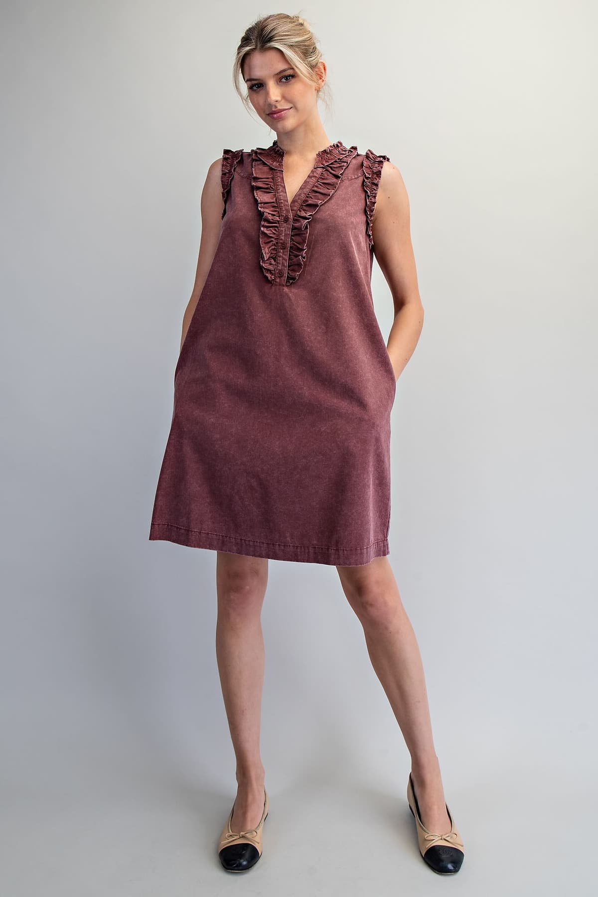 DK16418 - WINE