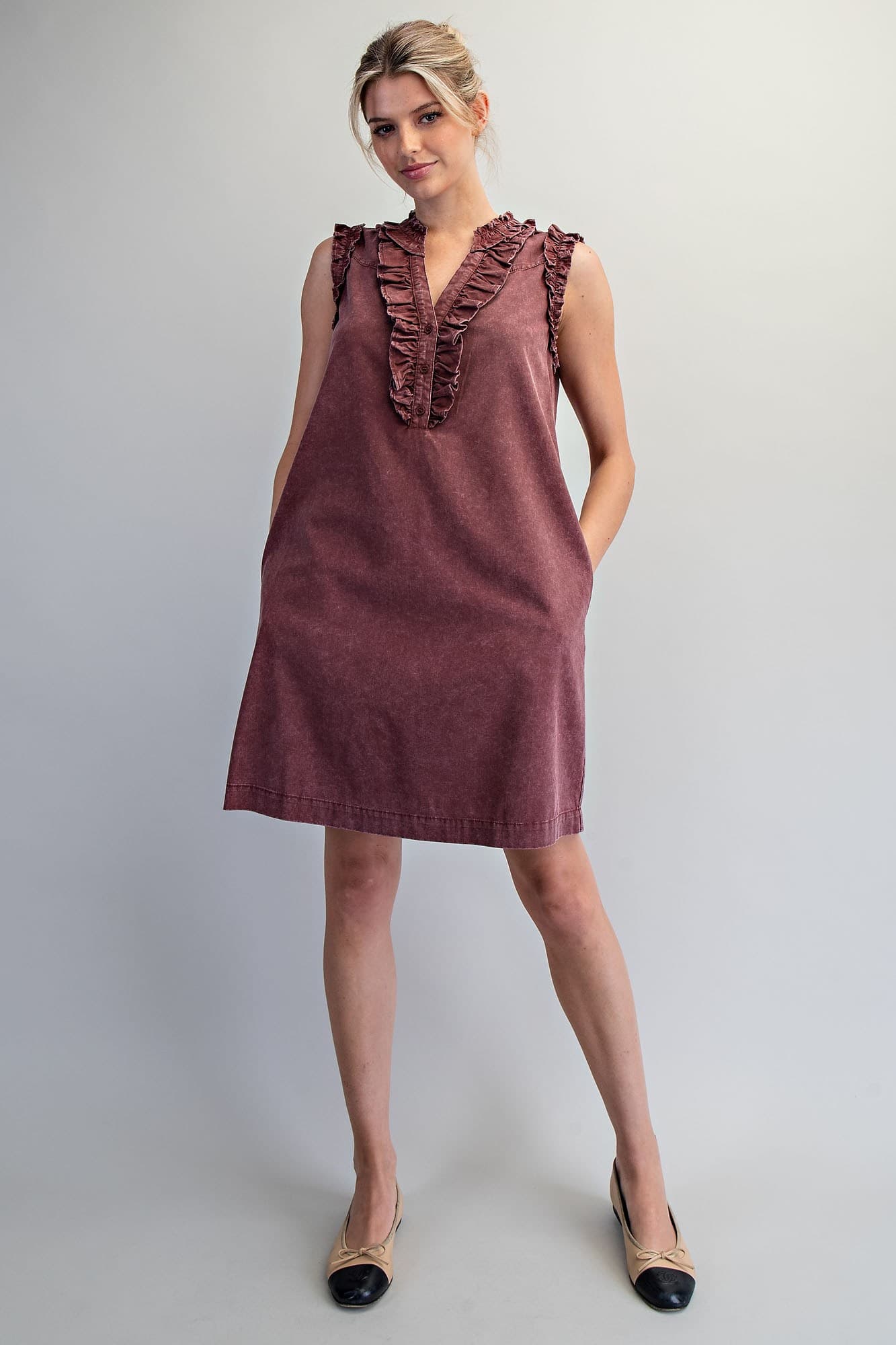 DK16418 - WINE