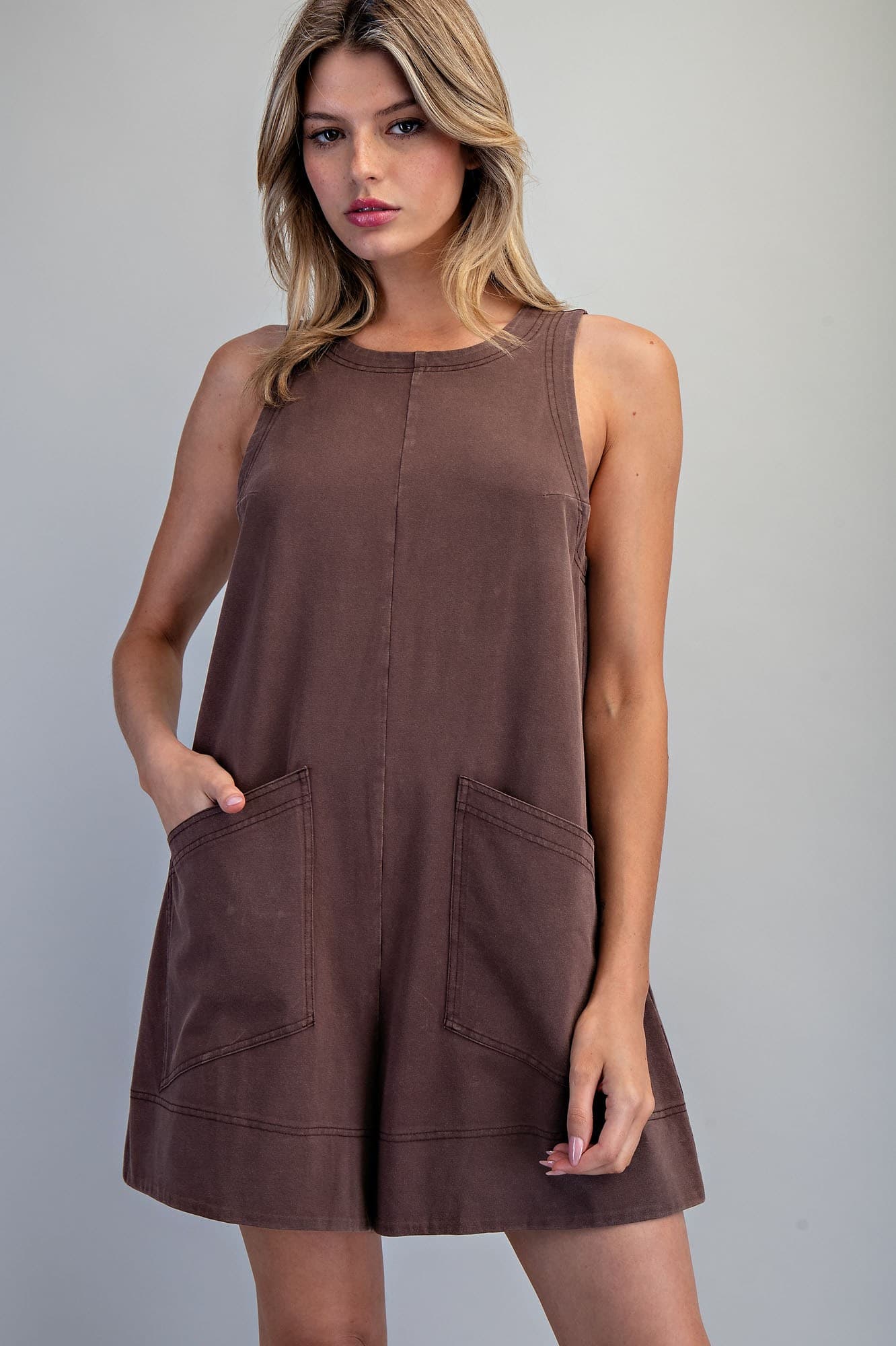 BK16235 - DARK BROWN