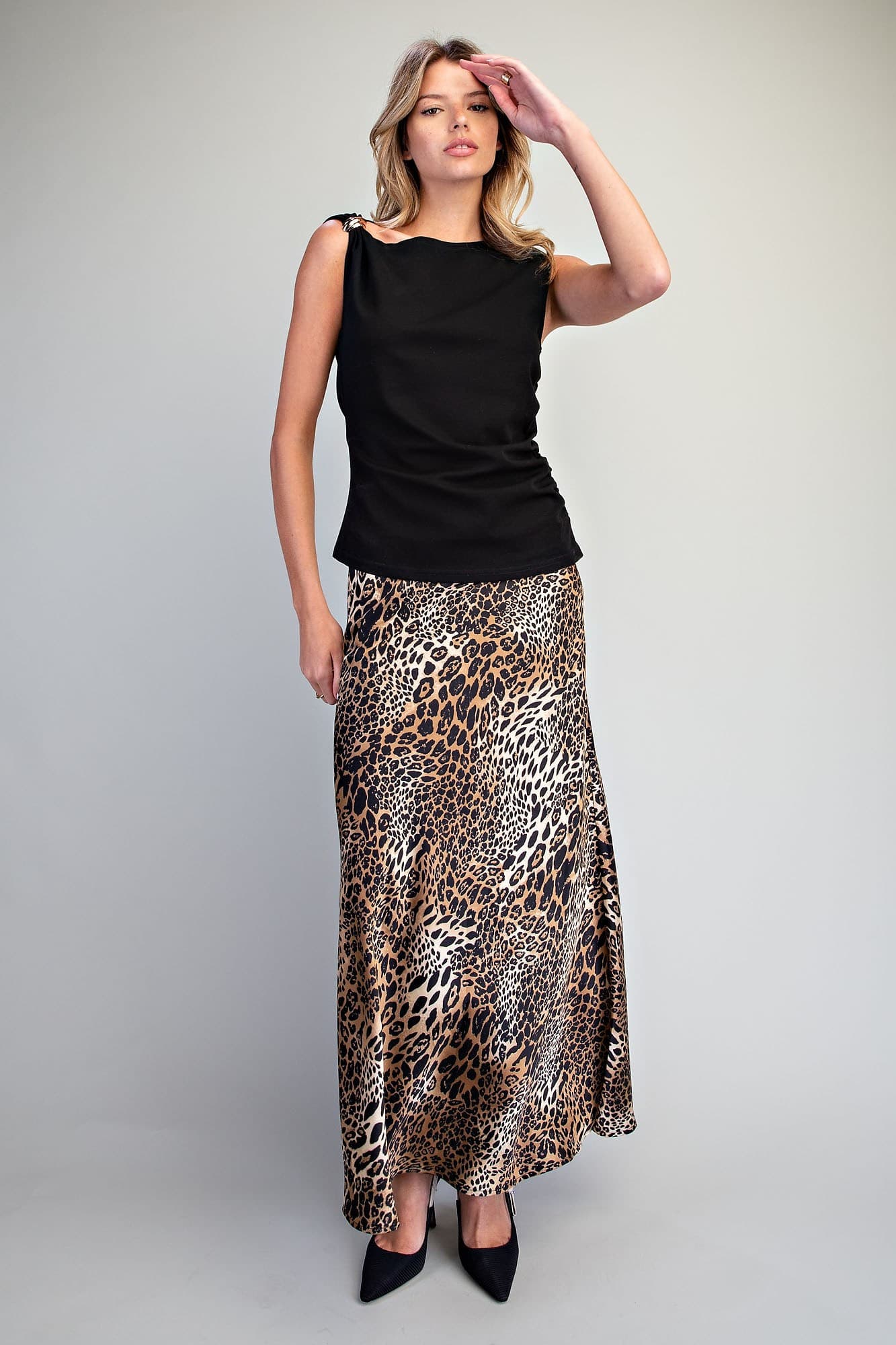 TK16470 - BLACK