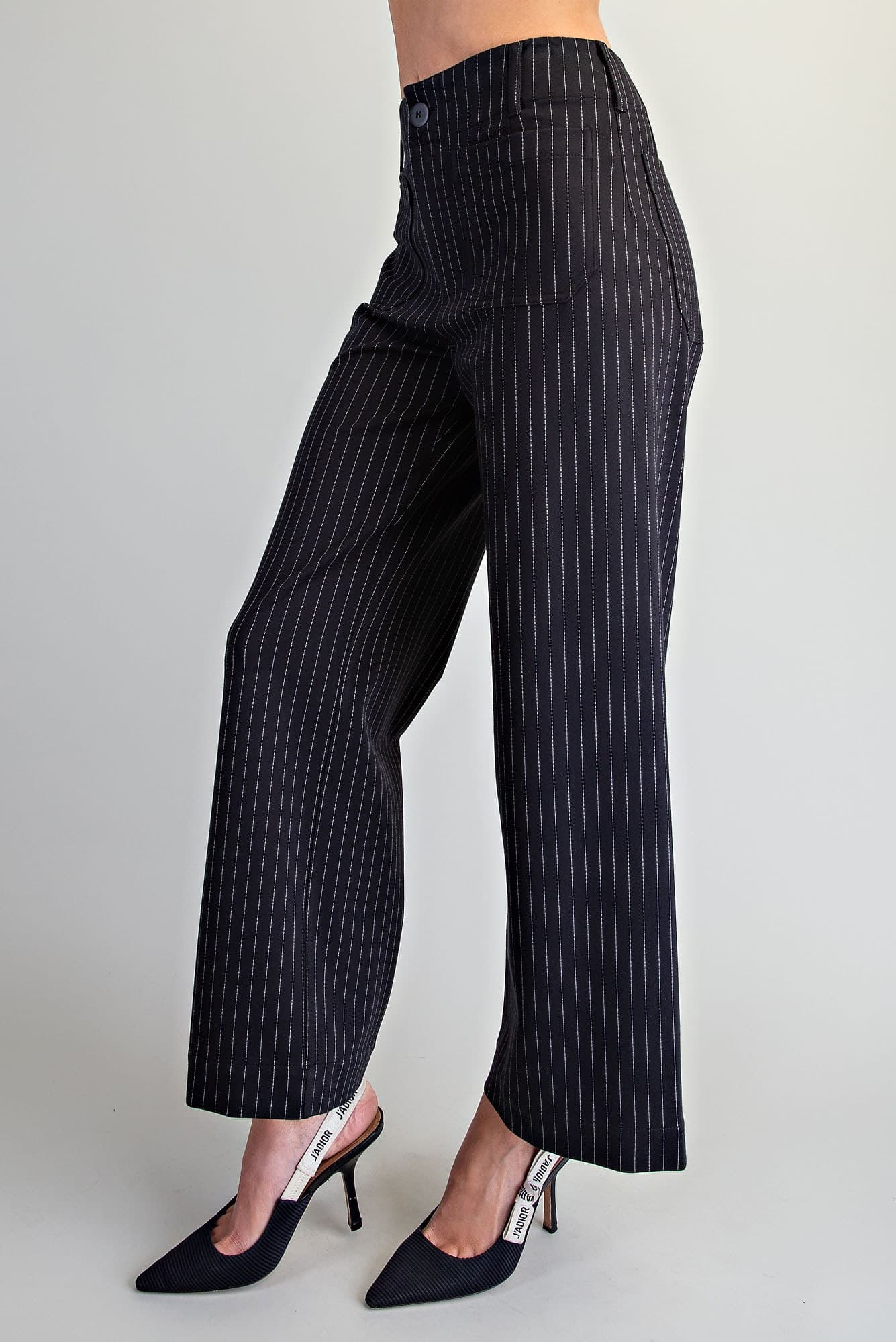 PK16253 - BLACK